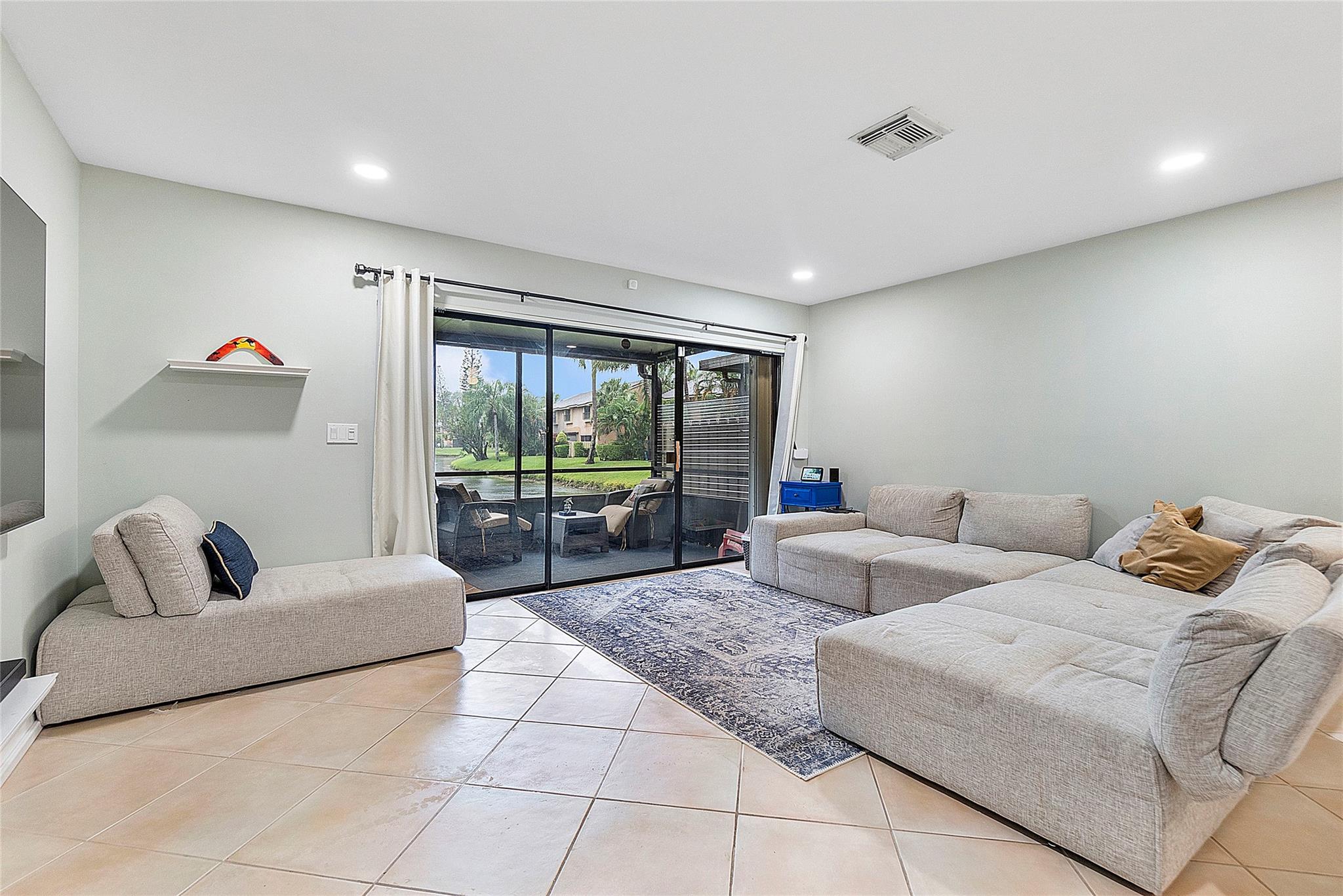 TARTAN COCONUT CREEK PH I - Residential