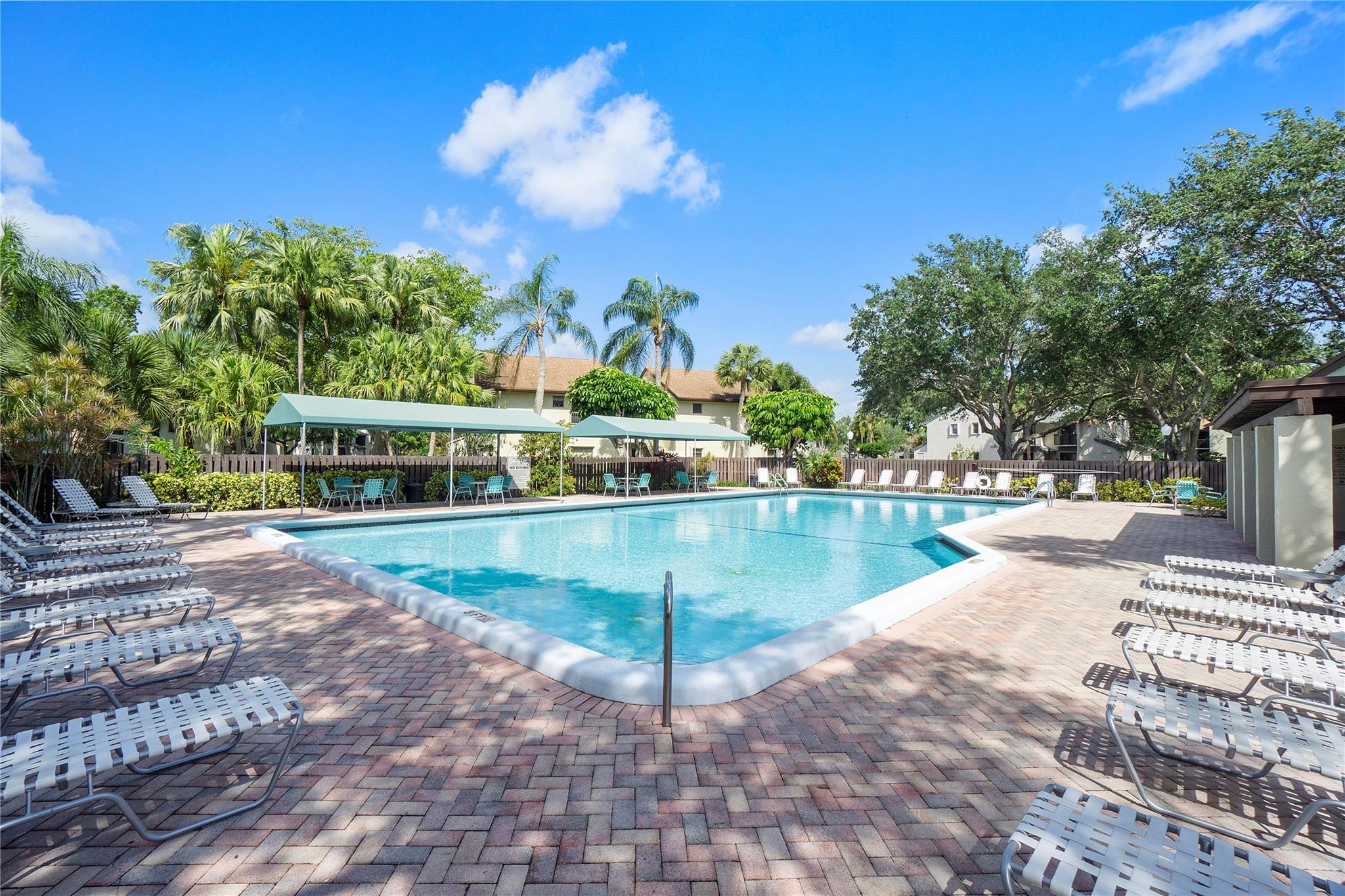 TARTAN COCONUT CREEK PH I - Residential