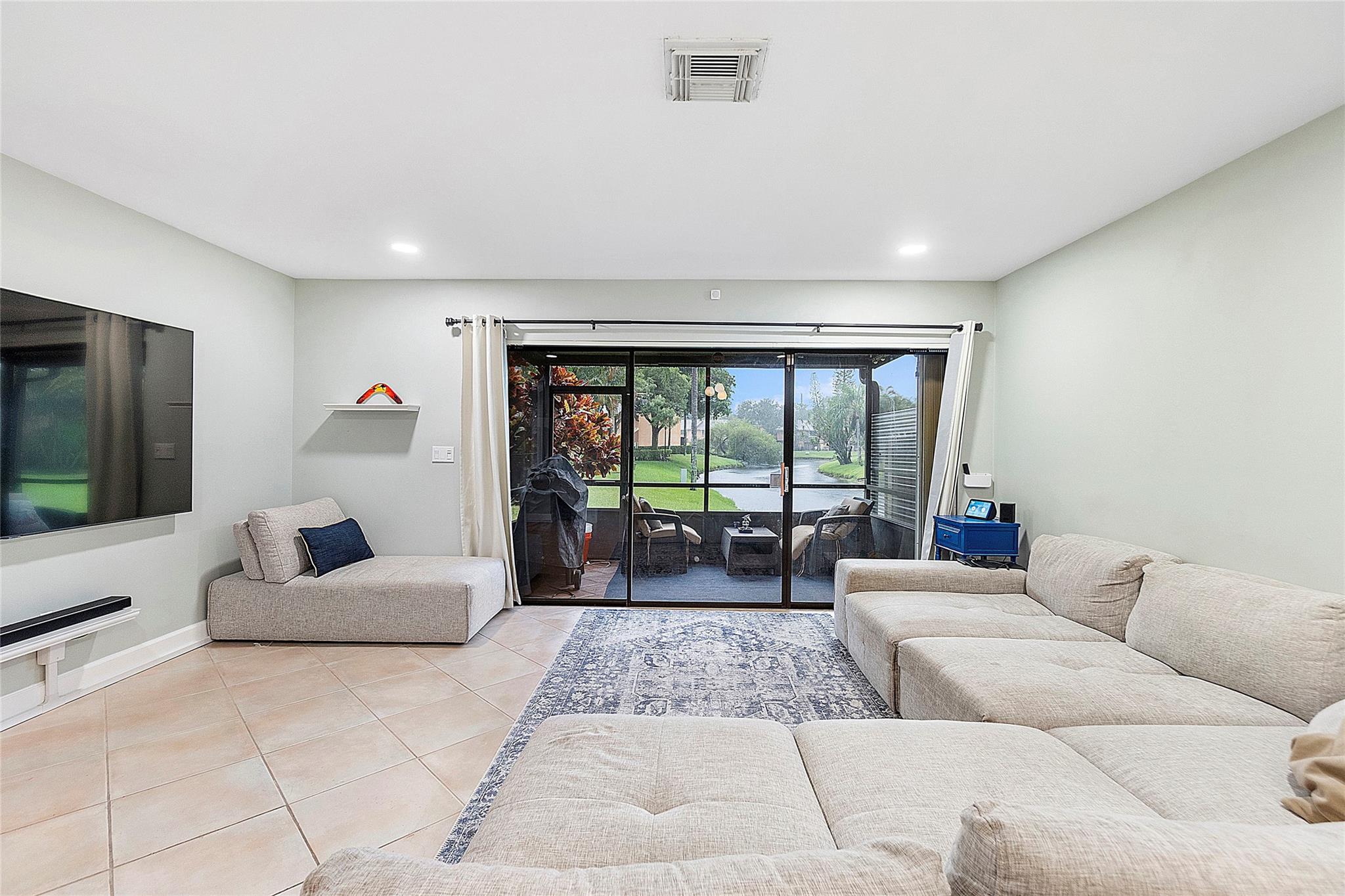 TARTAN COCONUT CREEK PH I - Residential