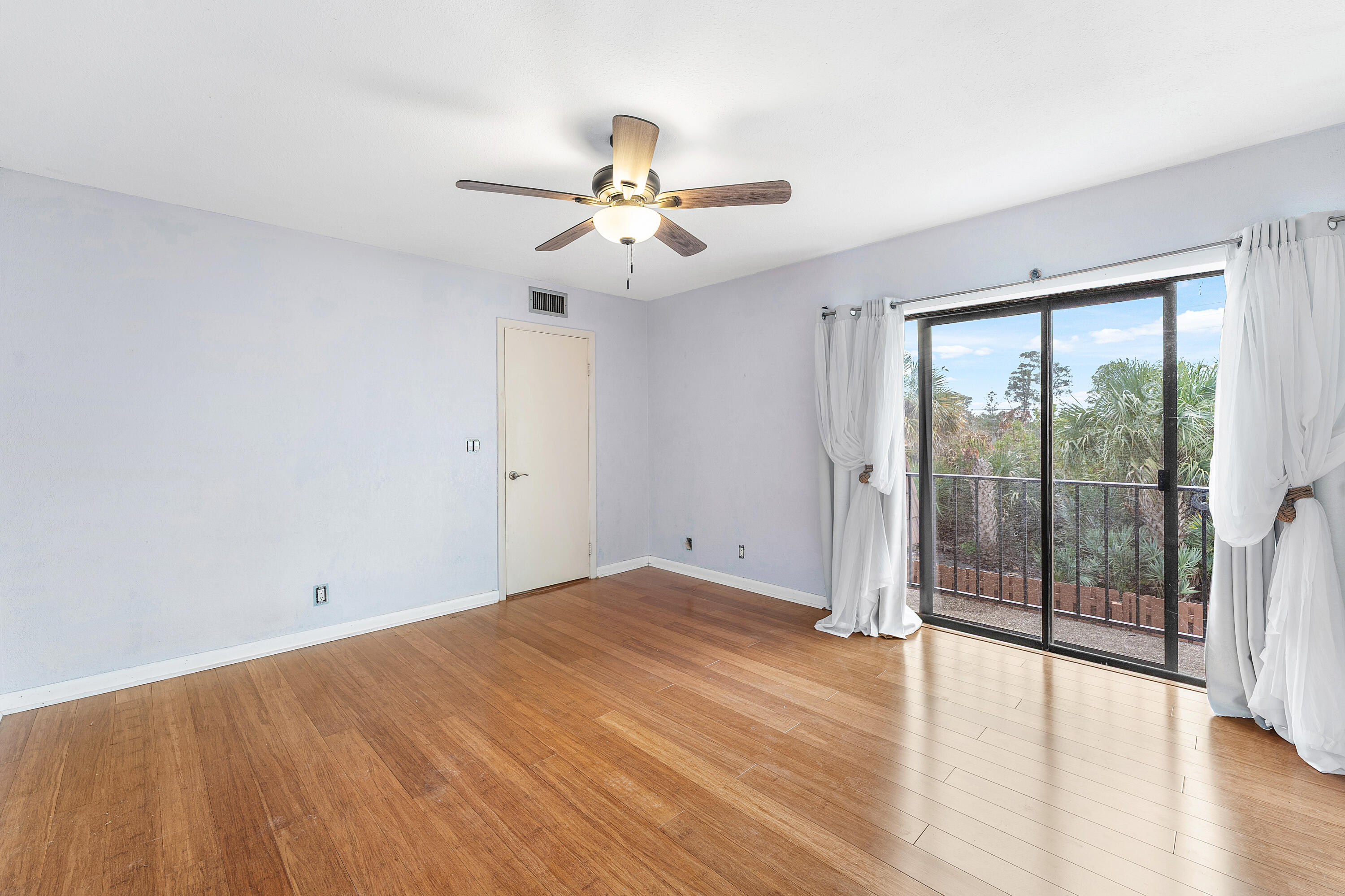 RIVER PINES - Residential