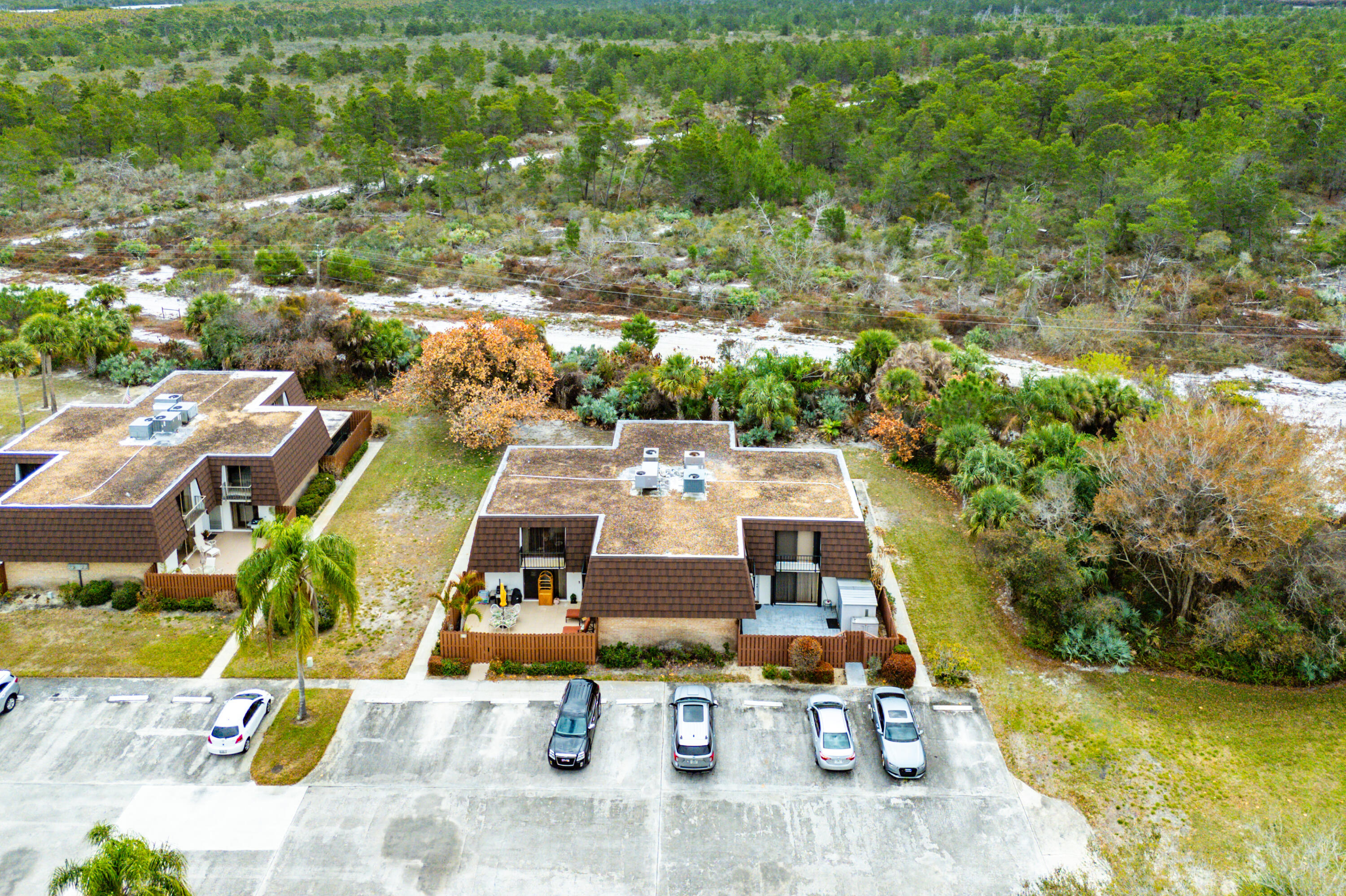 RIVER PINES - Residential