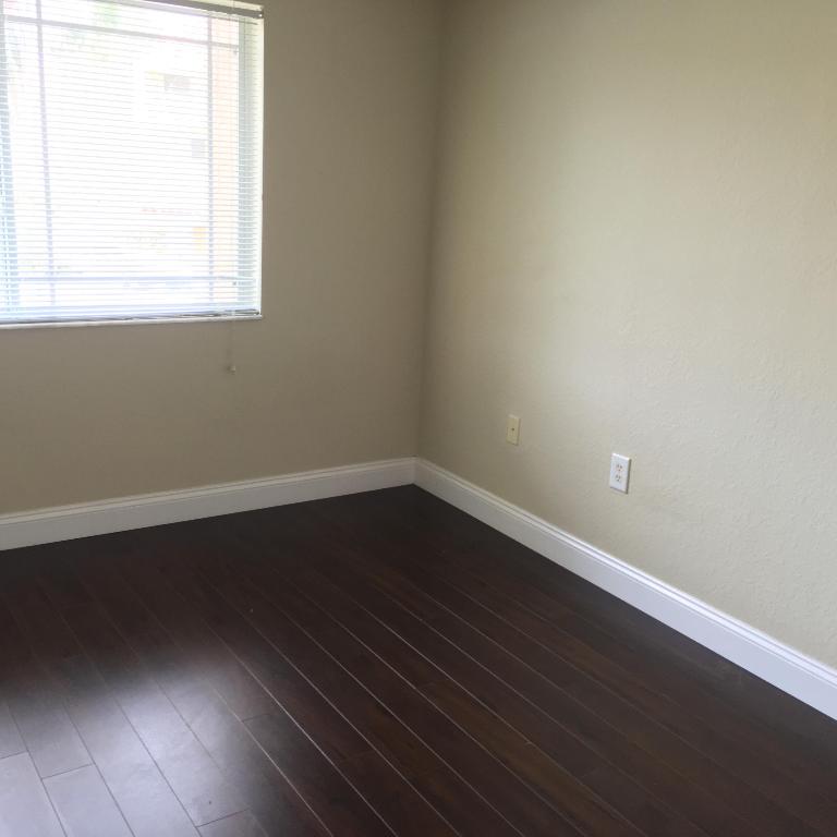 THE CLUB AT ST LUCIE WEST, A CONDOMINIUM - Residential Lease