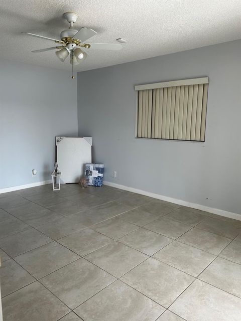 A home in Plantation