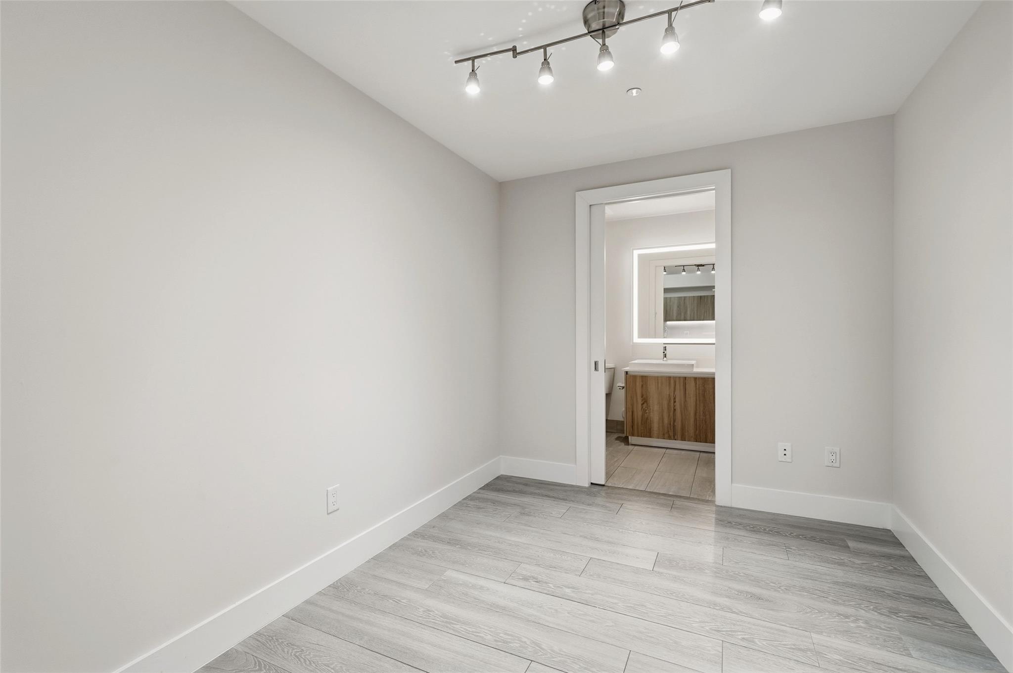 AVENTURA PARKSQUARE RESID - Residential