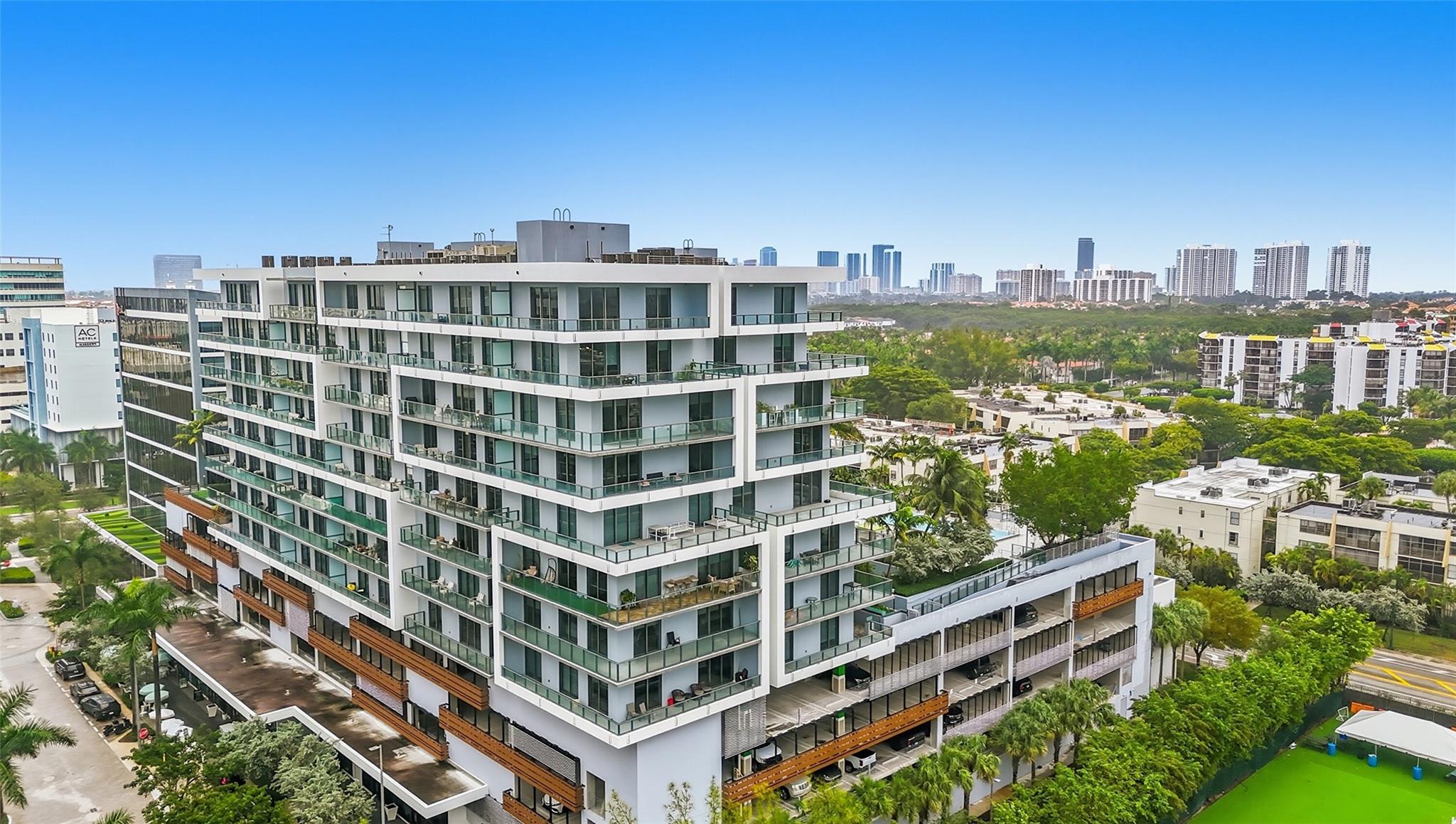 AVENTURA PARKSQUARE RESID - Residential