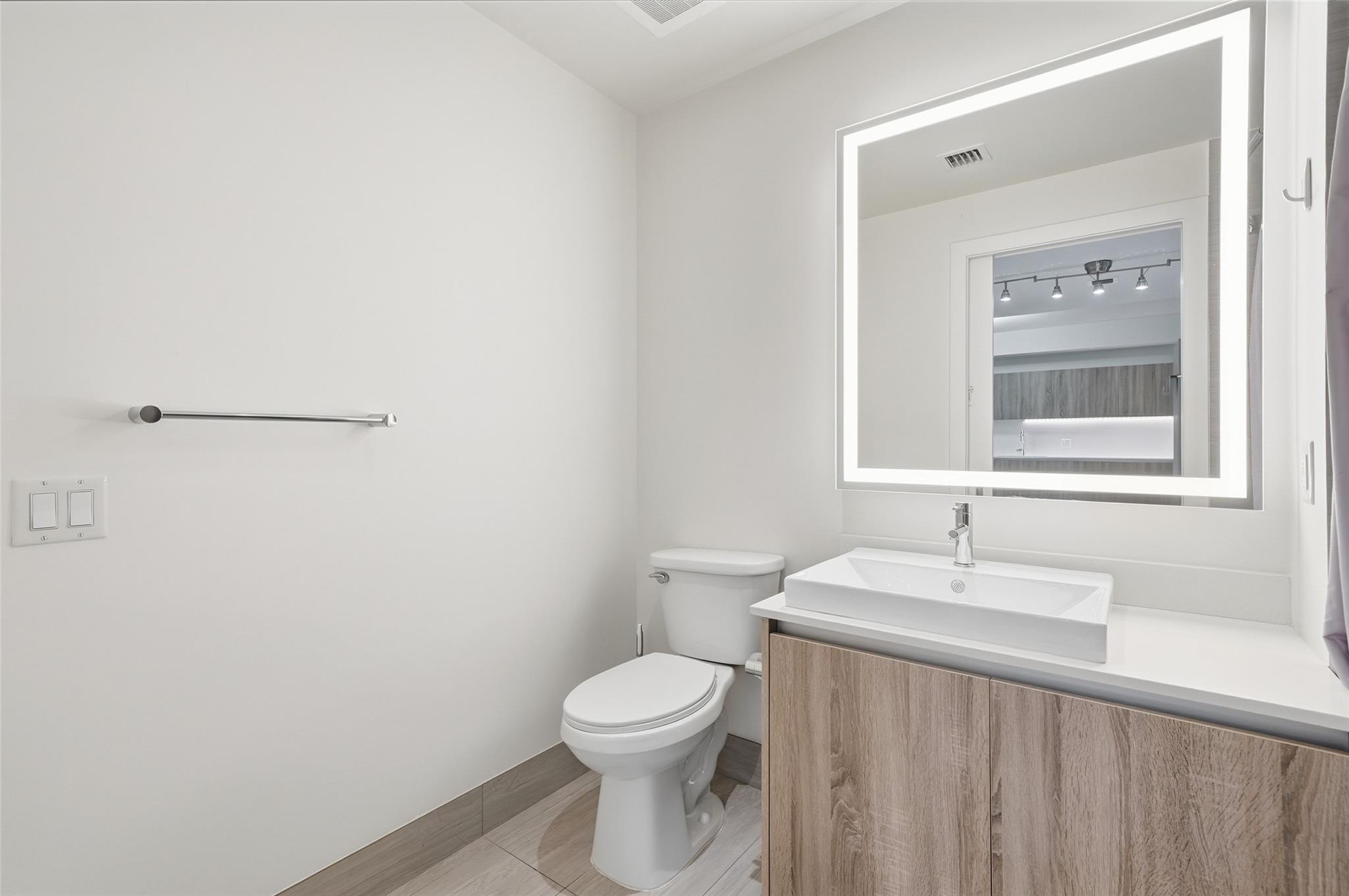 AVENTURA PARKSQUARE RESID - Residential