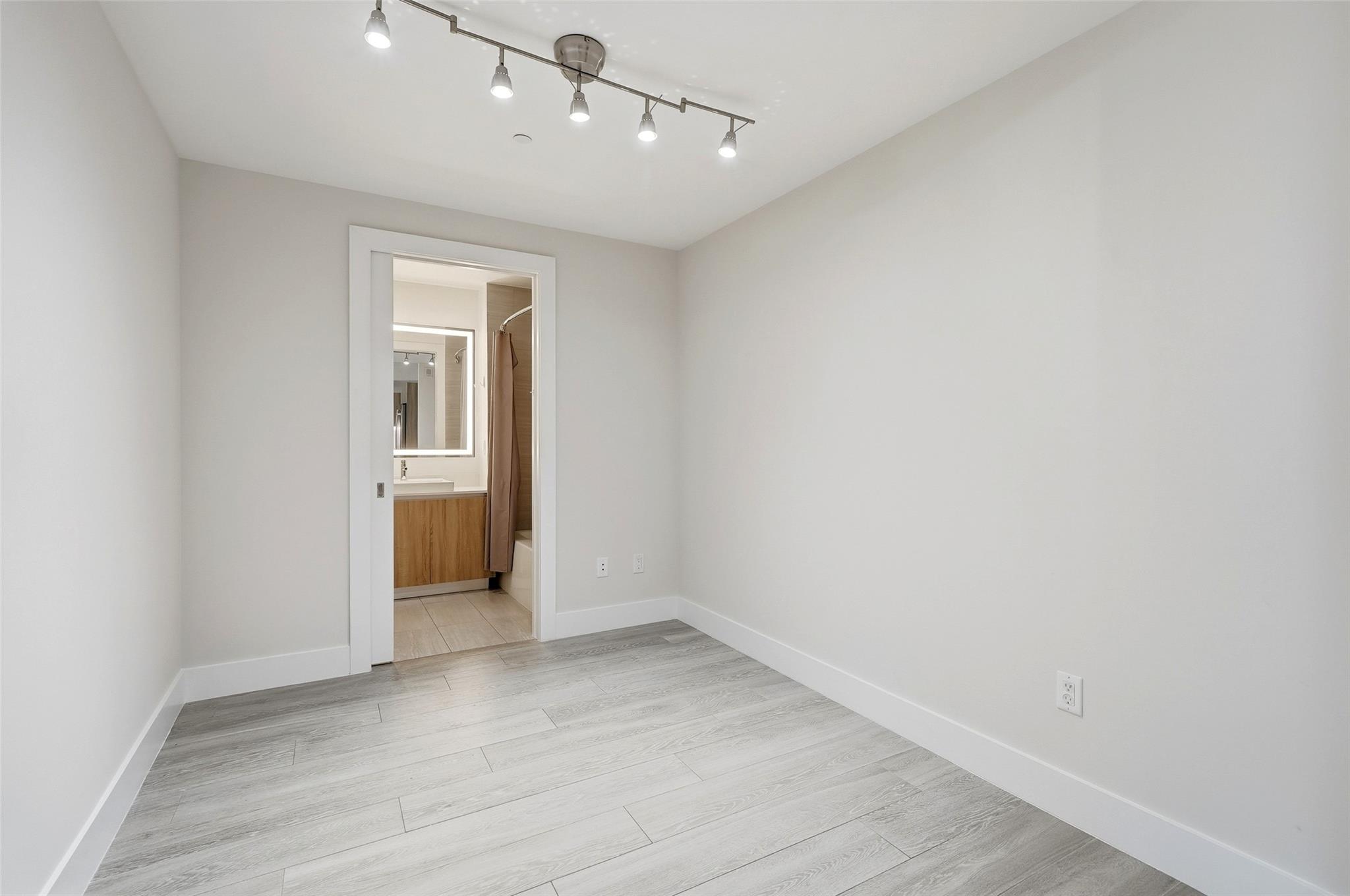 AVENTURA PARKSQUARE RESID - Residential