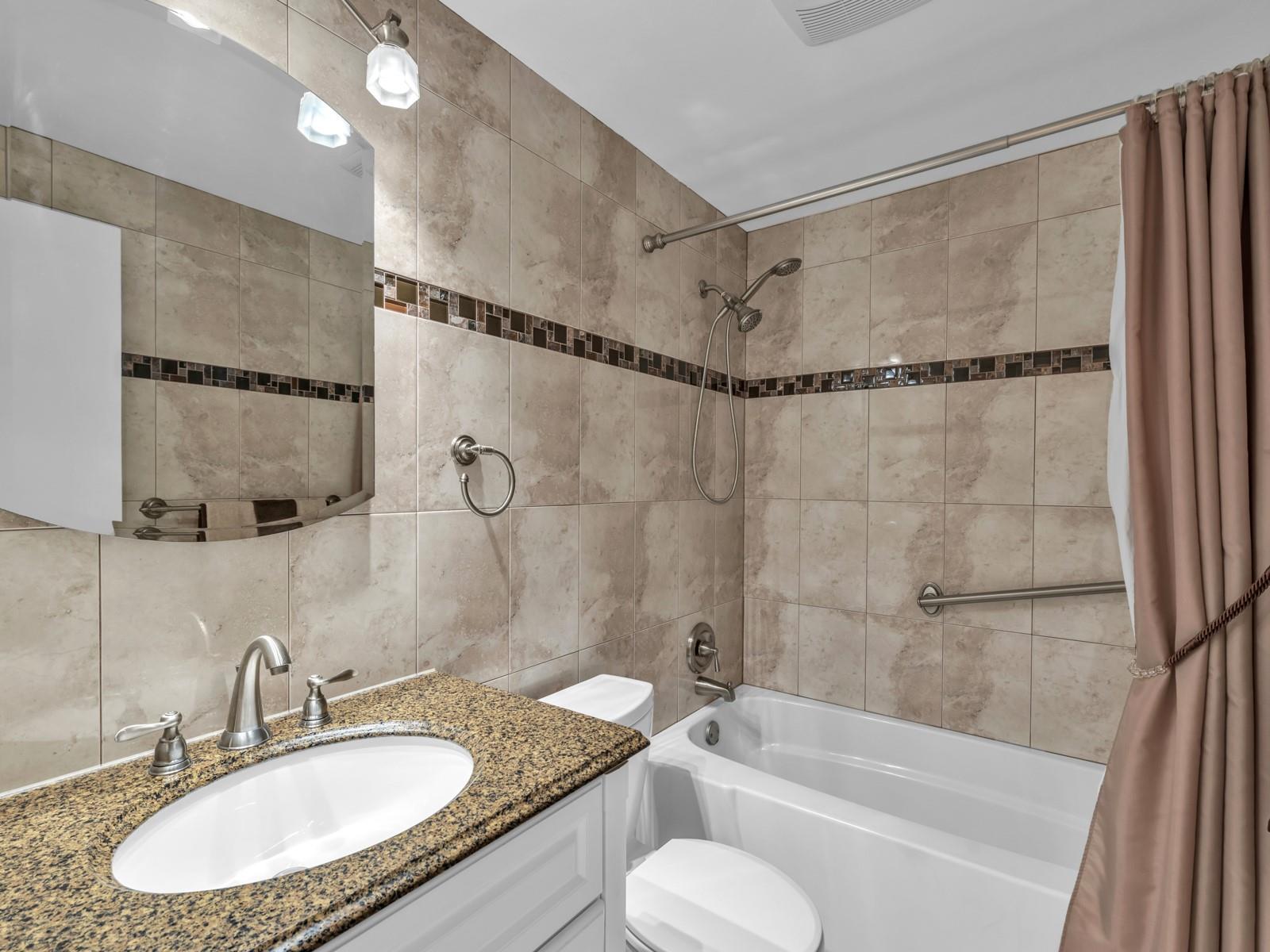 ROLEN LAKE - Residential