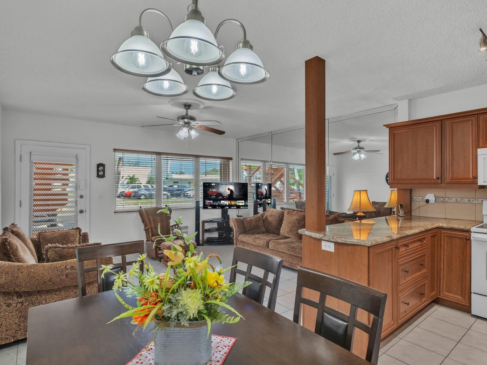 ROLEN LAKE - Residential