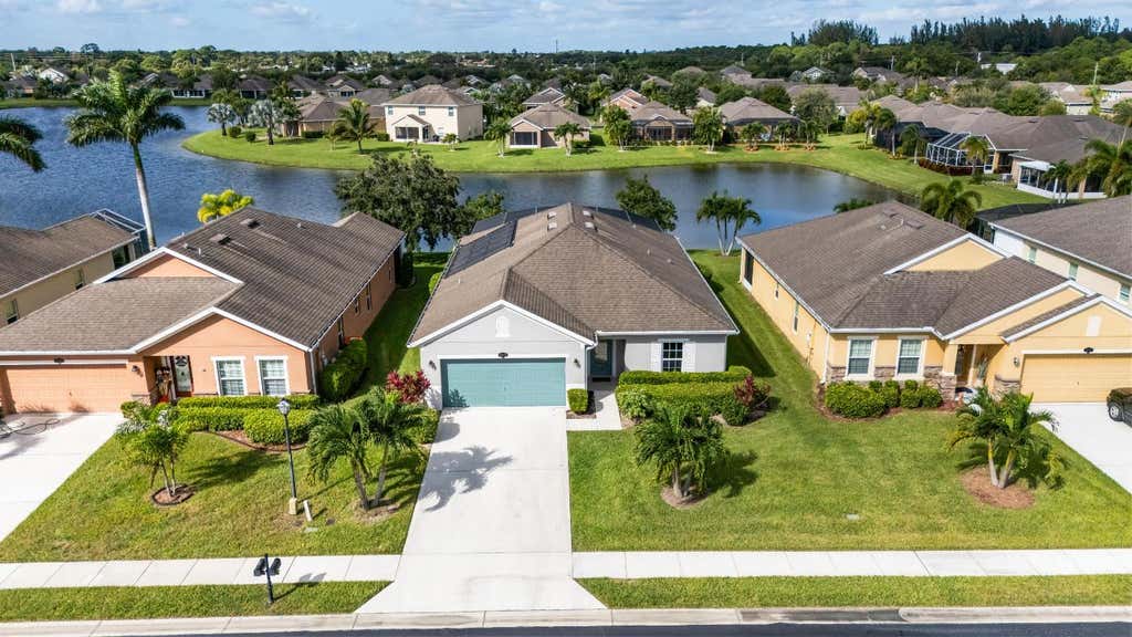 Photo of 8156 Westfield Circle, Vero Beach, FL 32966 (MLS # R11136073)