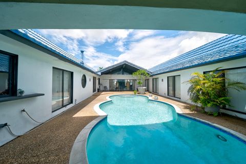 A home in Plantation