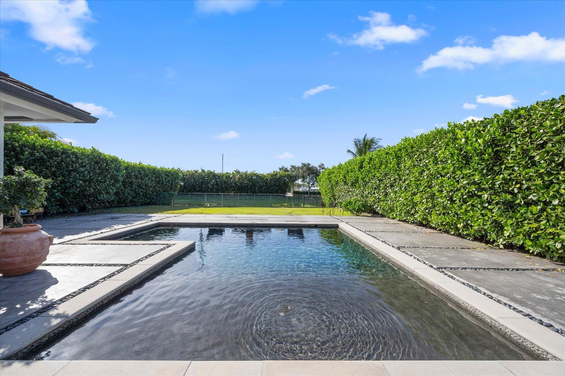 Polo Island Of Palm Beach - Residential