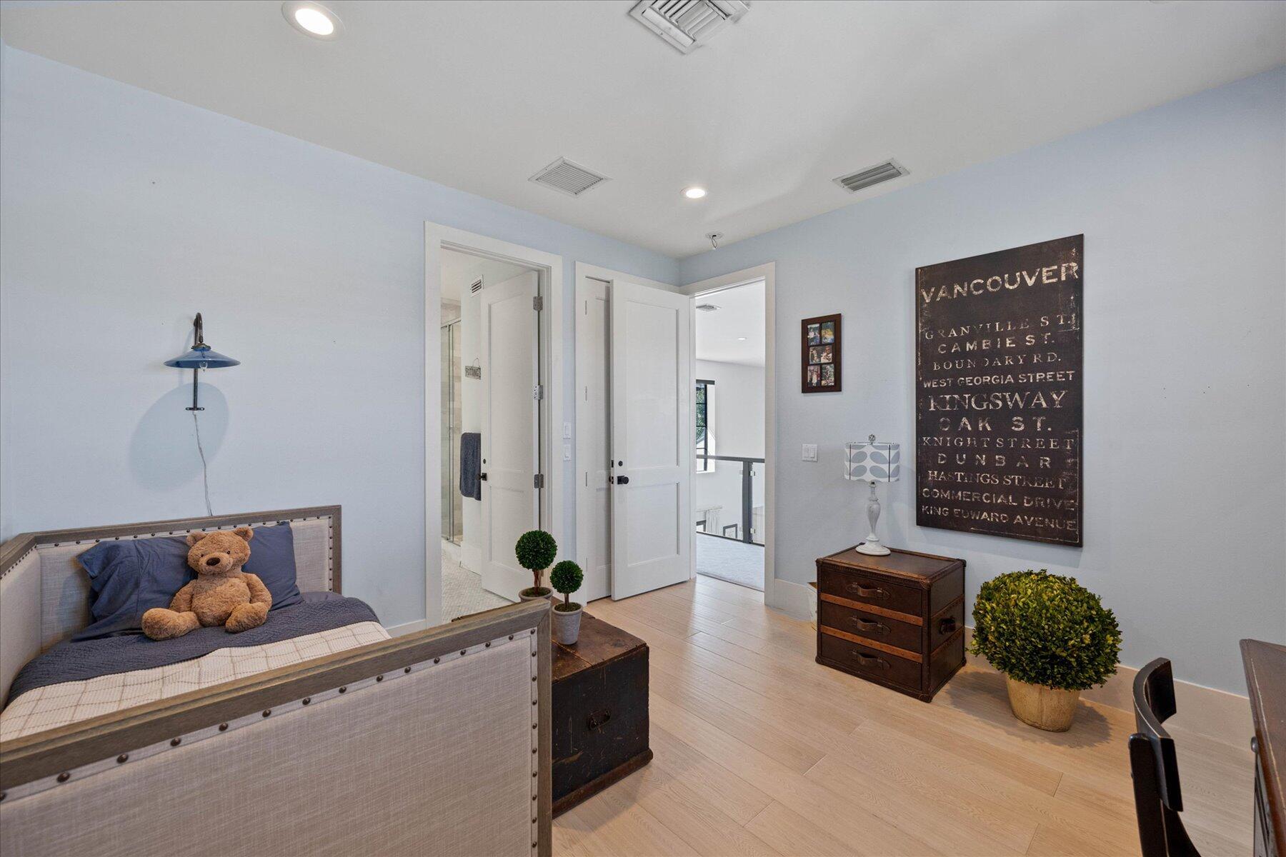 Polo Island Of Palm Beach - Residential