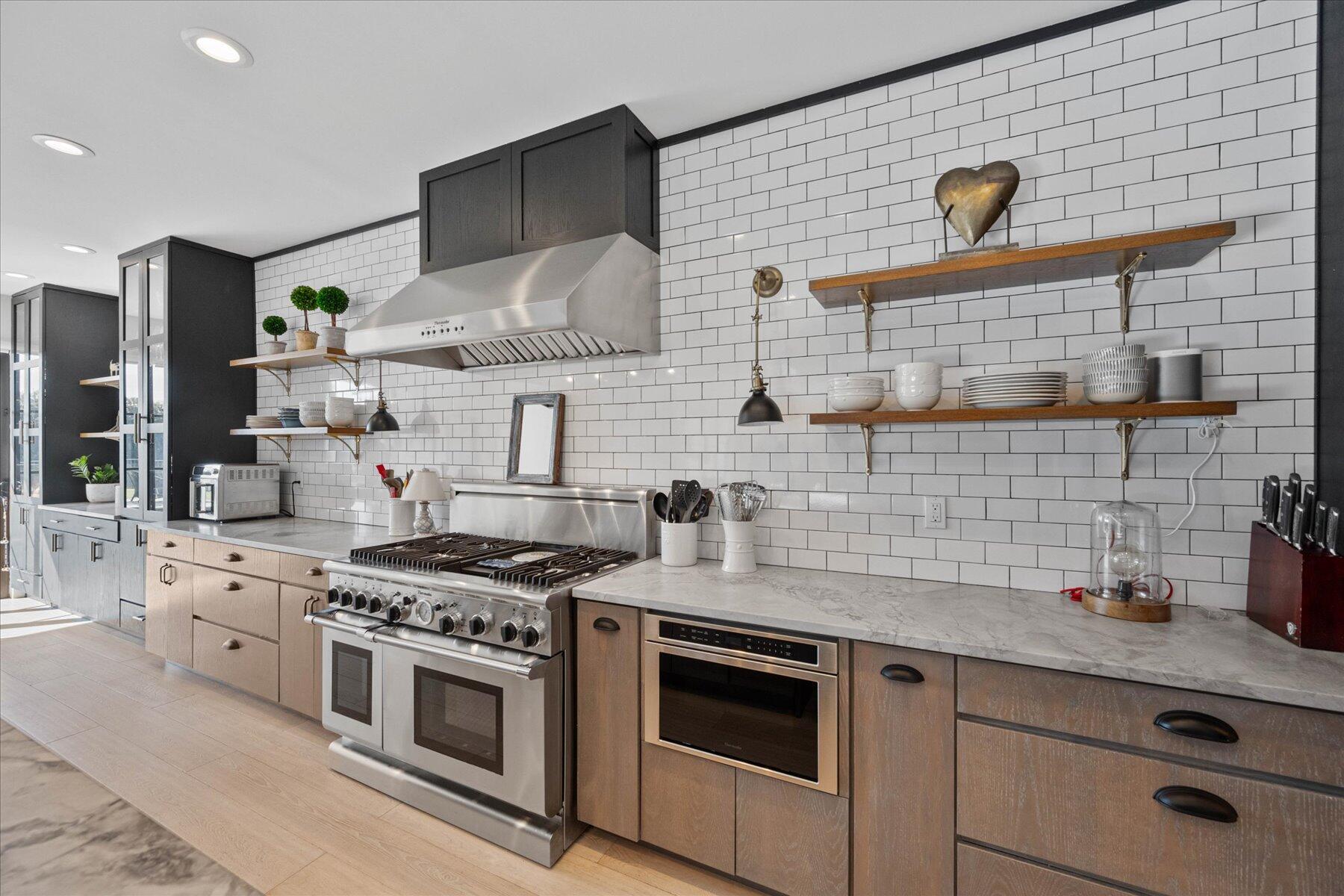 Polo Island Of Palm Beach - Residential