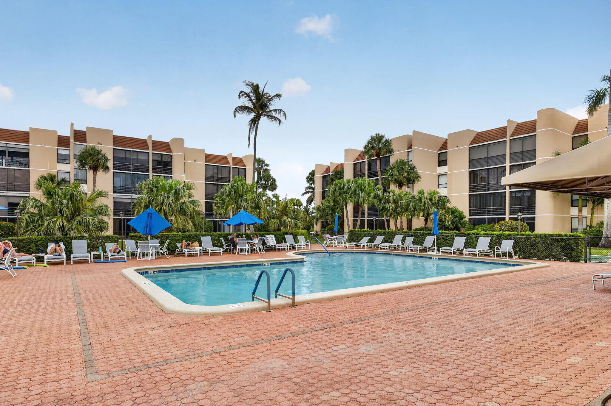 FAIRWINDS COVE CONDO - Residential Lease