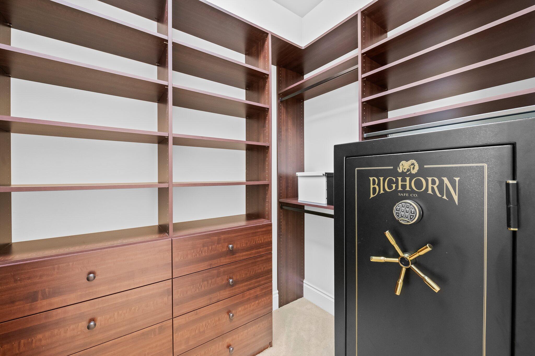 BOCA RATON BATH & TENNIS - Residential