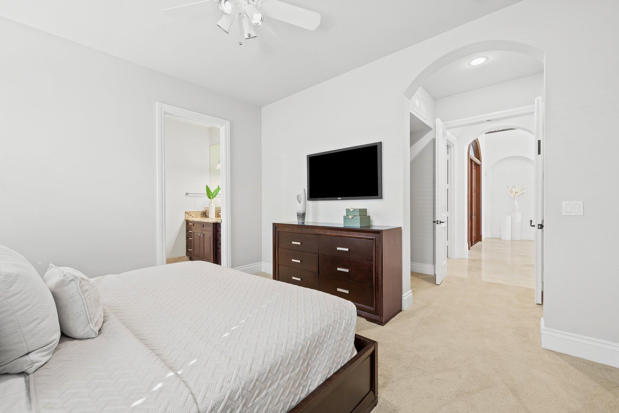 BOCA RATON BATH & TENNIS - Residential
