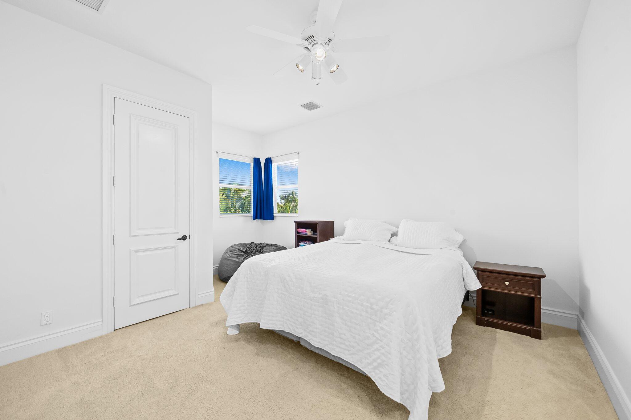 BOCA RATON BATH & TENNIS - Residential