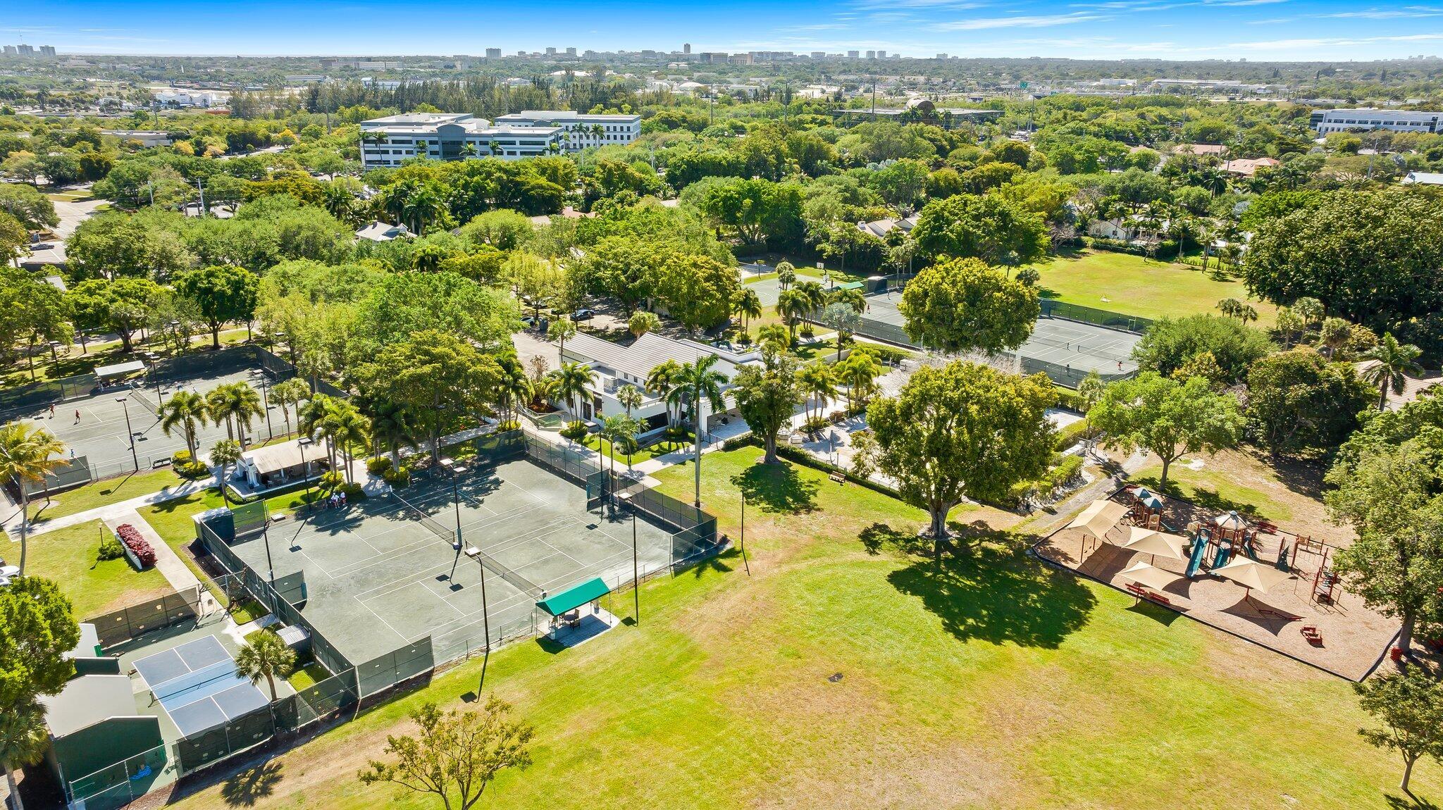 BOCA RATON BATH & TENNIS - Residential
