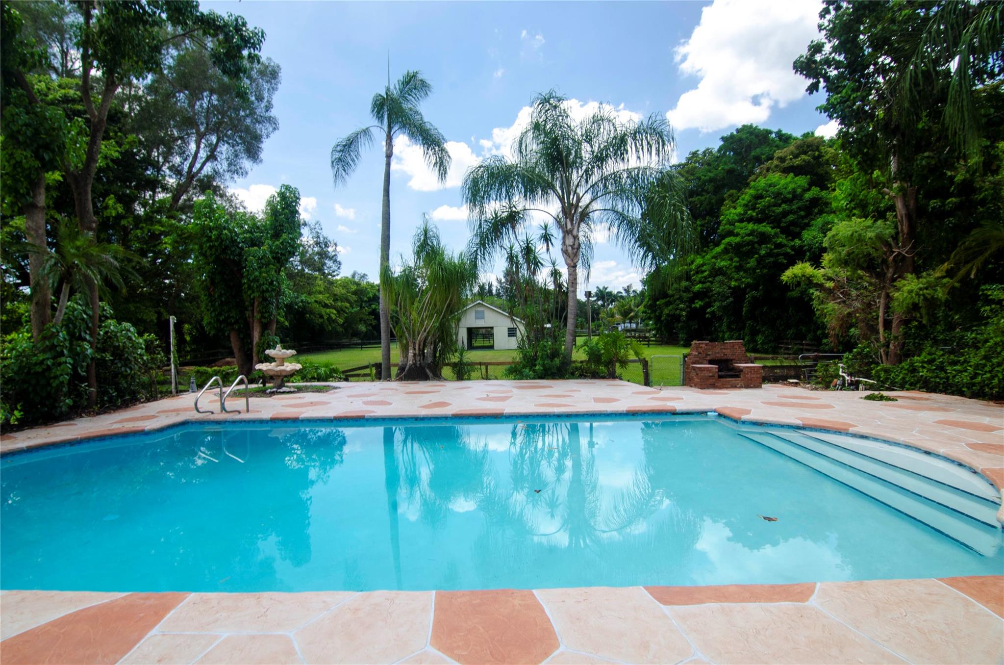 FLA FRUIT LANDS CO - Residential