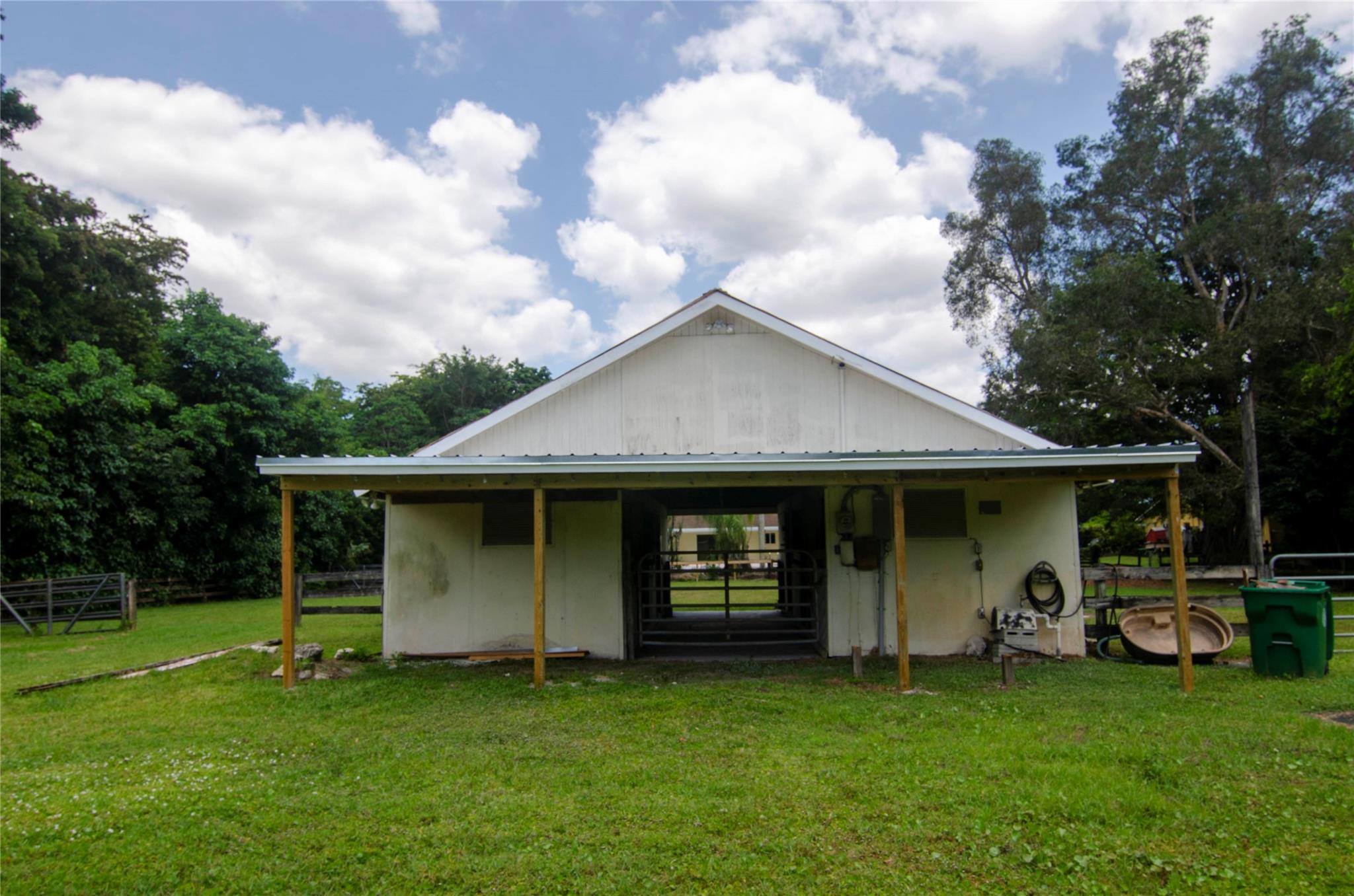 FLA FRUIT LANDS CO - Residential