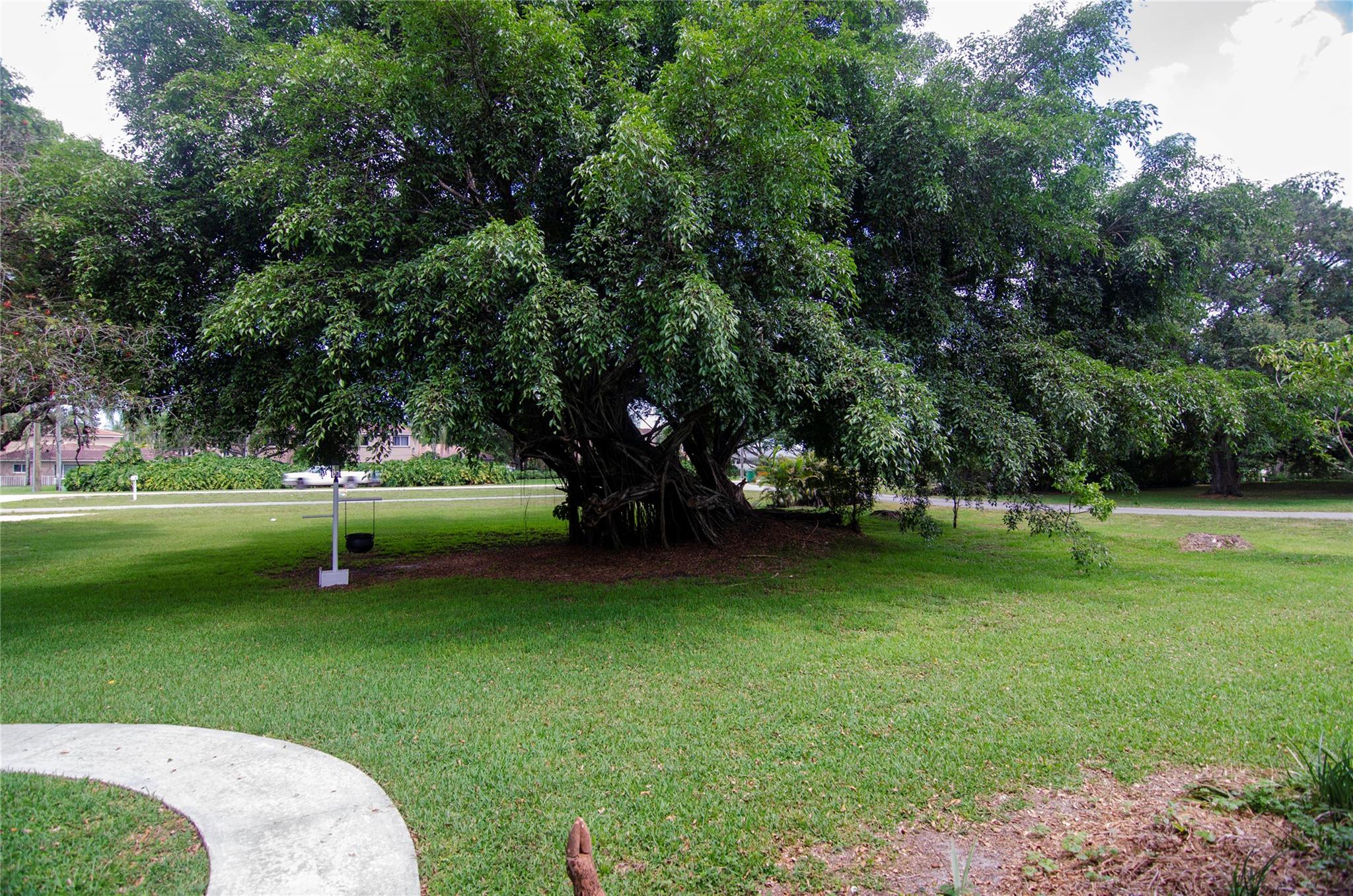 FLA FRUIT LANDS CO - Residential