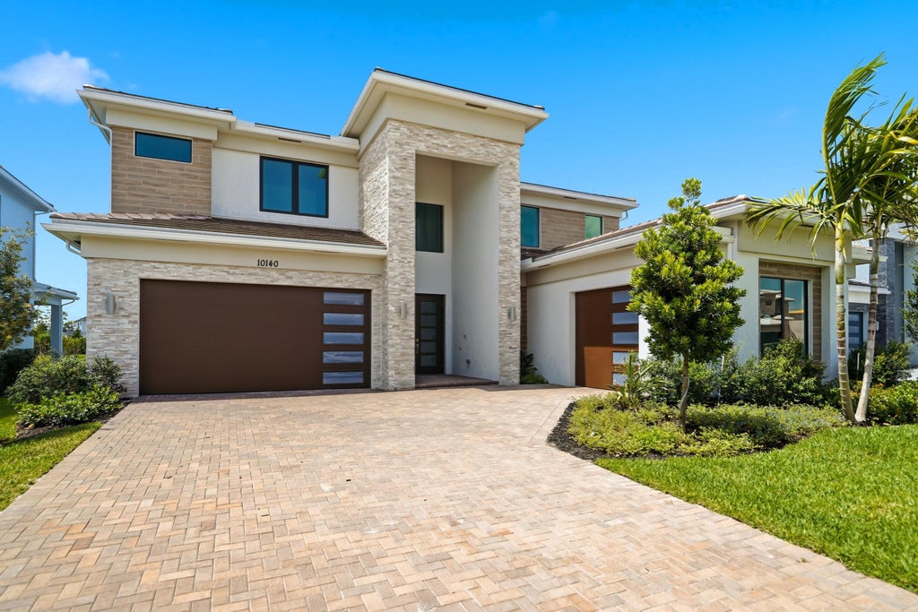 Photo of 10140 Royal Ascot Avenue, Lake Worth, FL 33449 (MLS # R11161032)