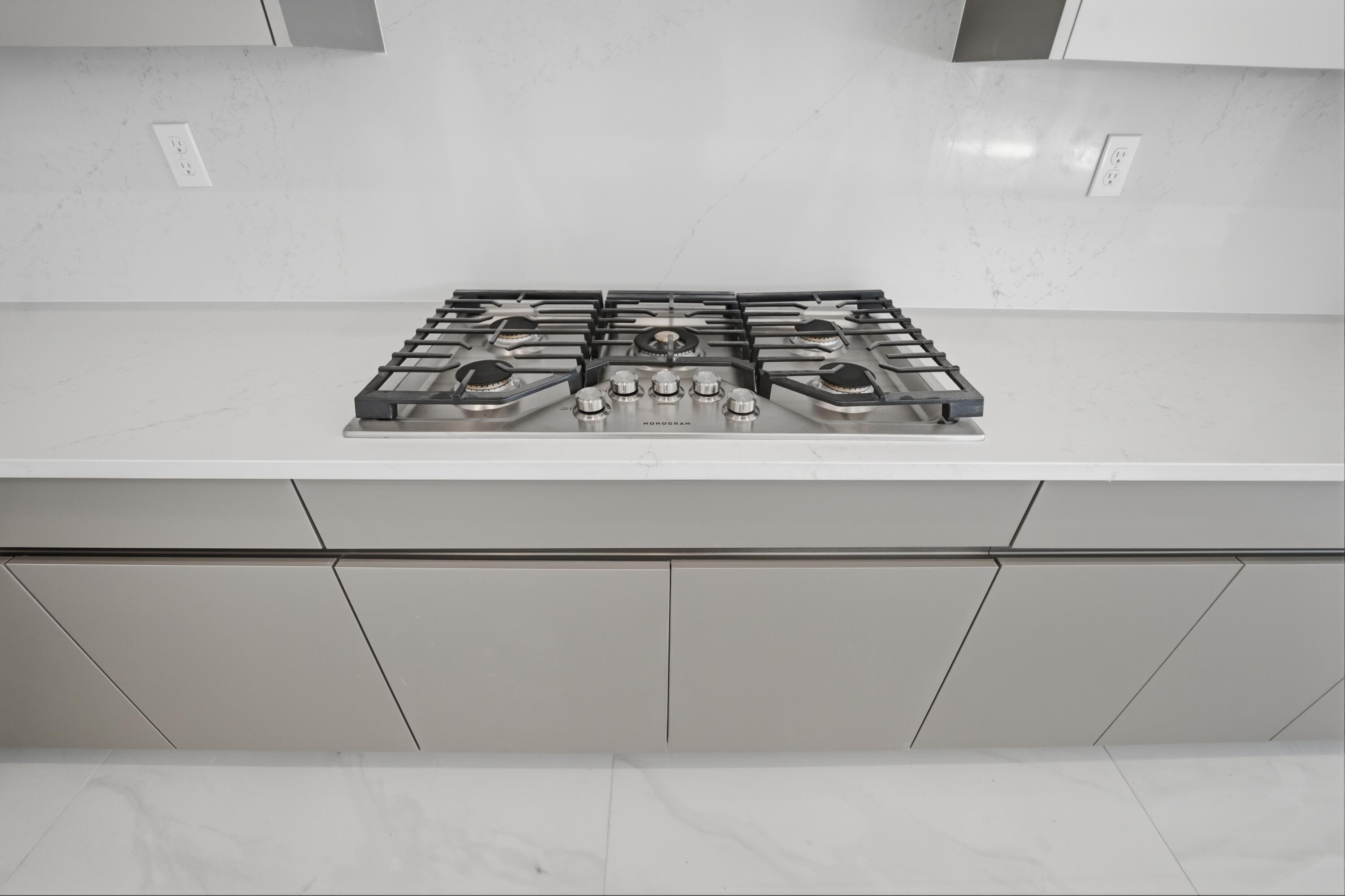WHITMORE ESTATES - Residential