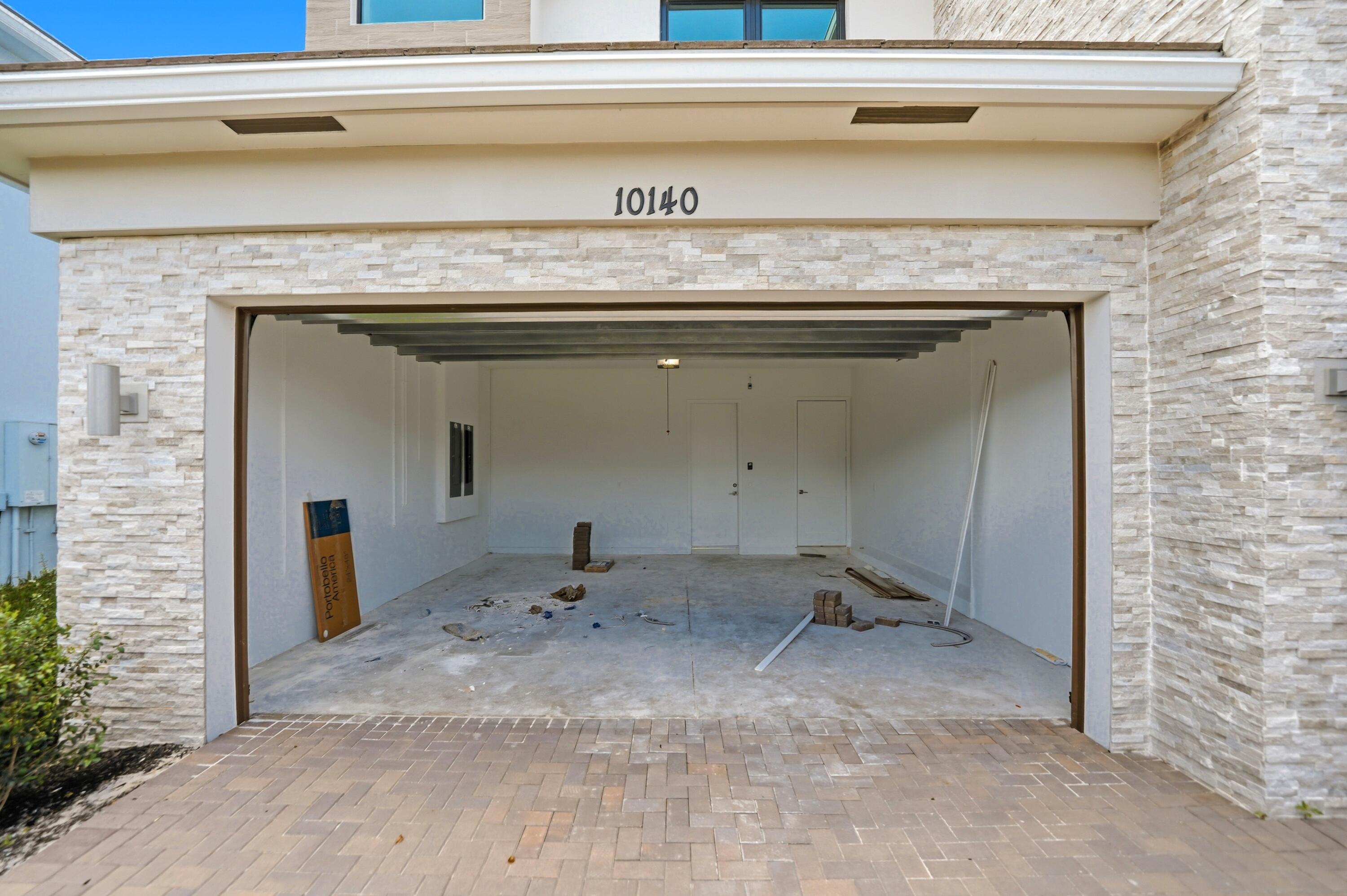 WHITMORE ESTATES - Residential