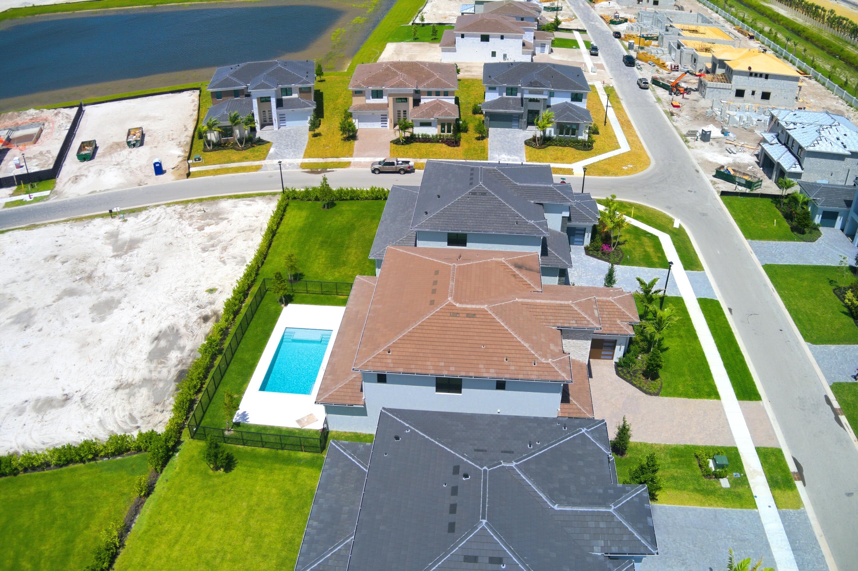 WHITMORE ESTATES - Residential