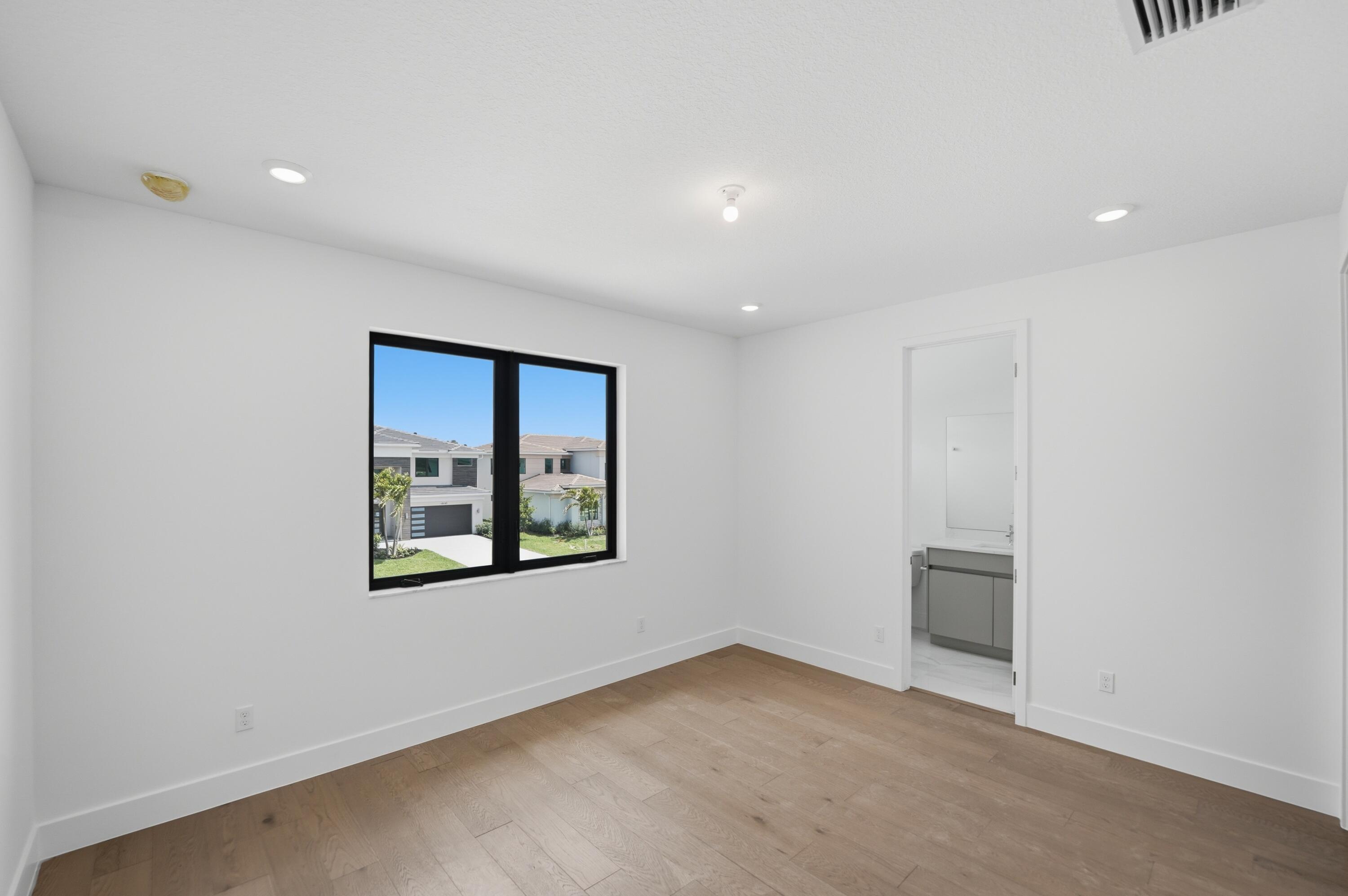 WHITMORE ESTATES - Residential