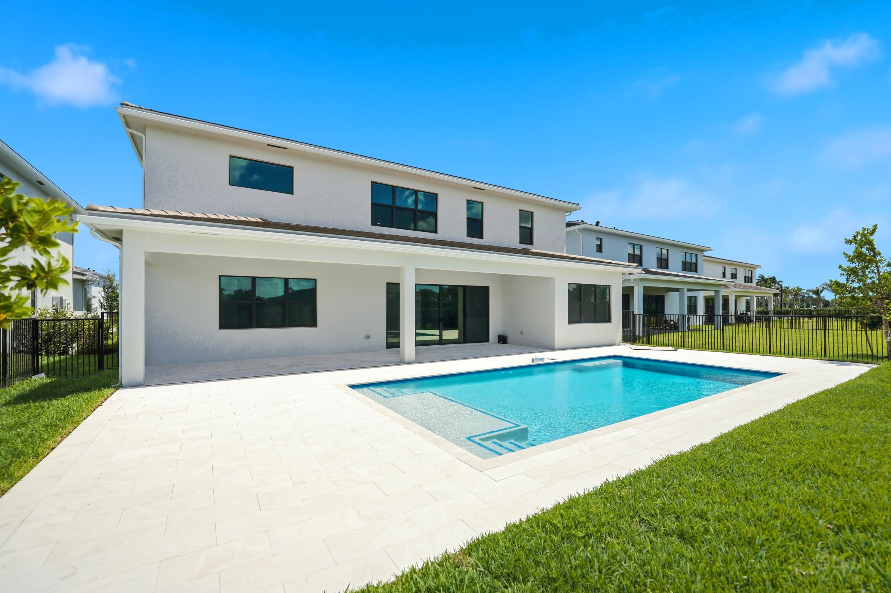 WHITMORE ESTATES - Residential