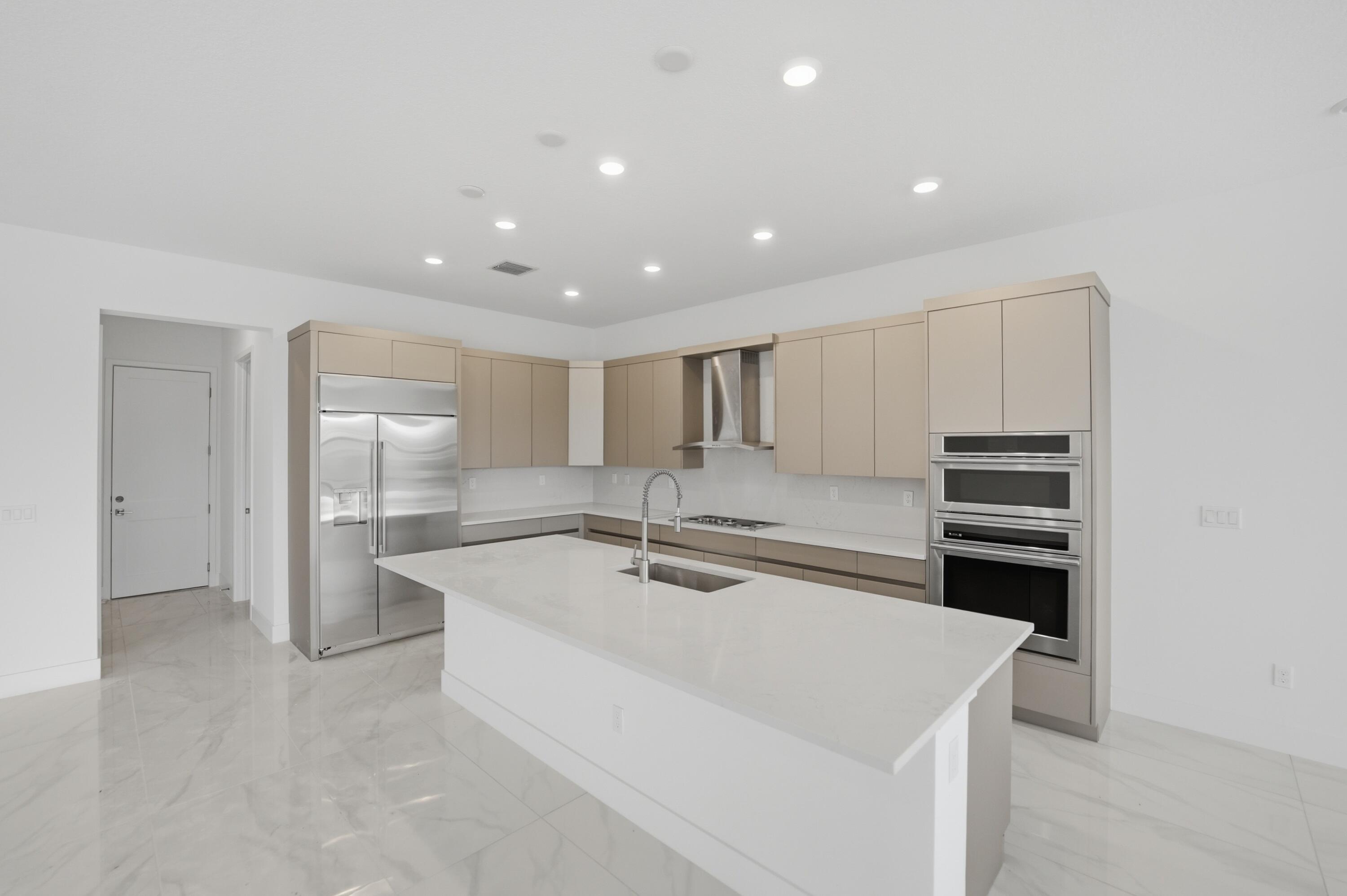 WHITMORE ESTATES - Residential