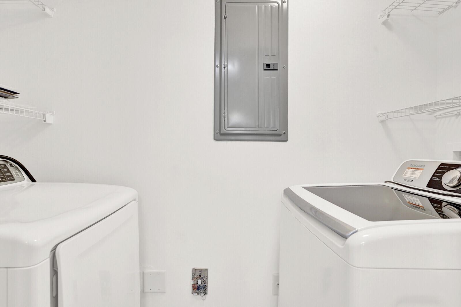 MEZZANO CONDO - Residential