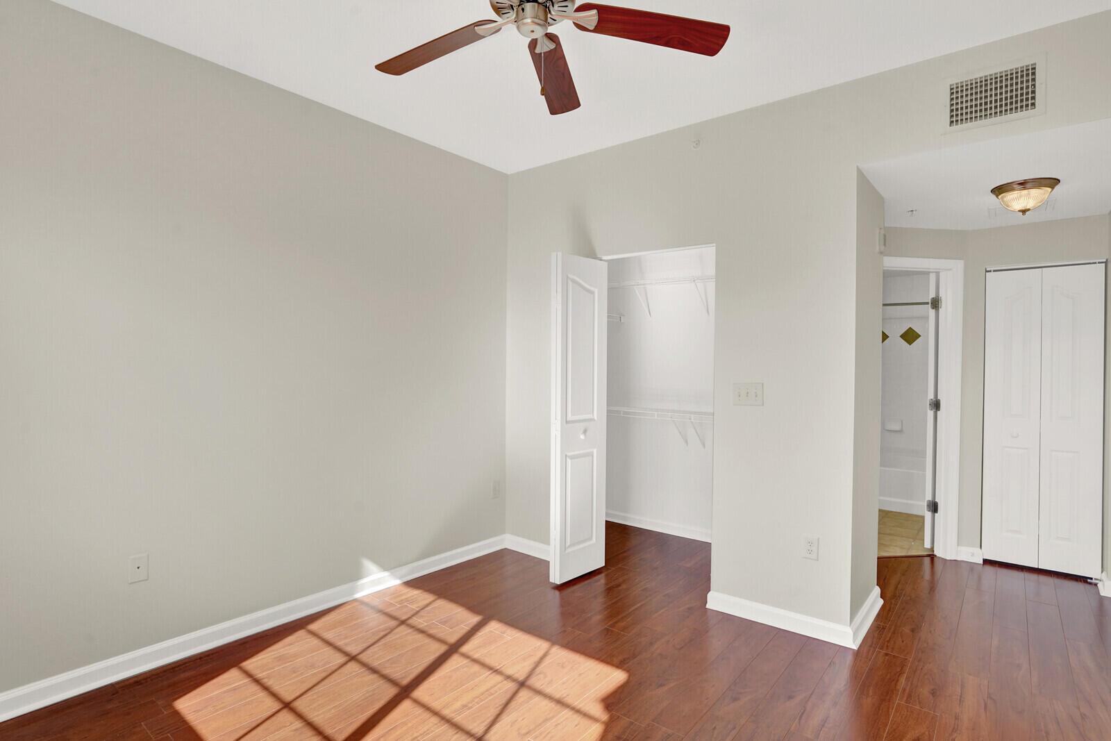 MEZZANO CONDO - Residential