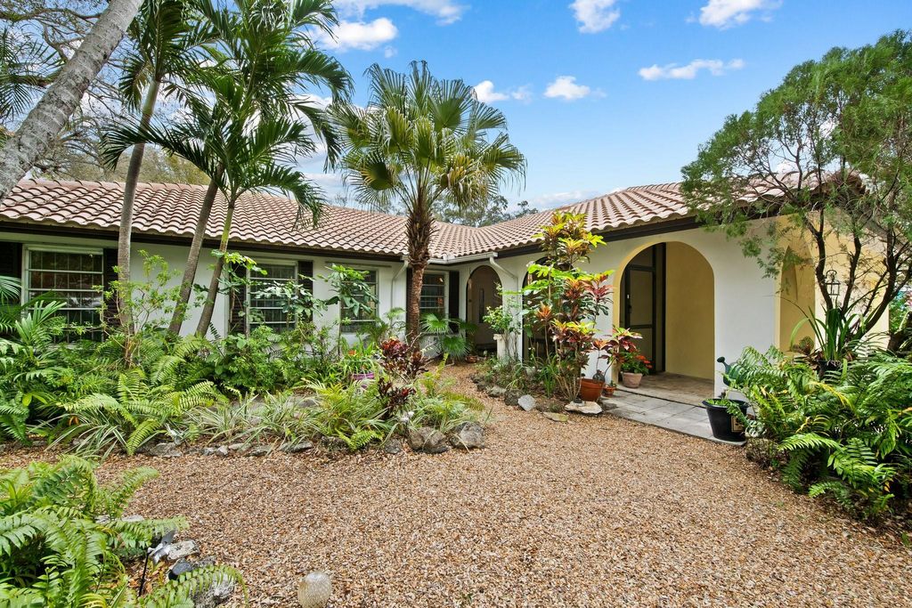 Photo of 1205 SW 18th Court, Fort Lauderdale, FL 33315 (MLS # F10422358)