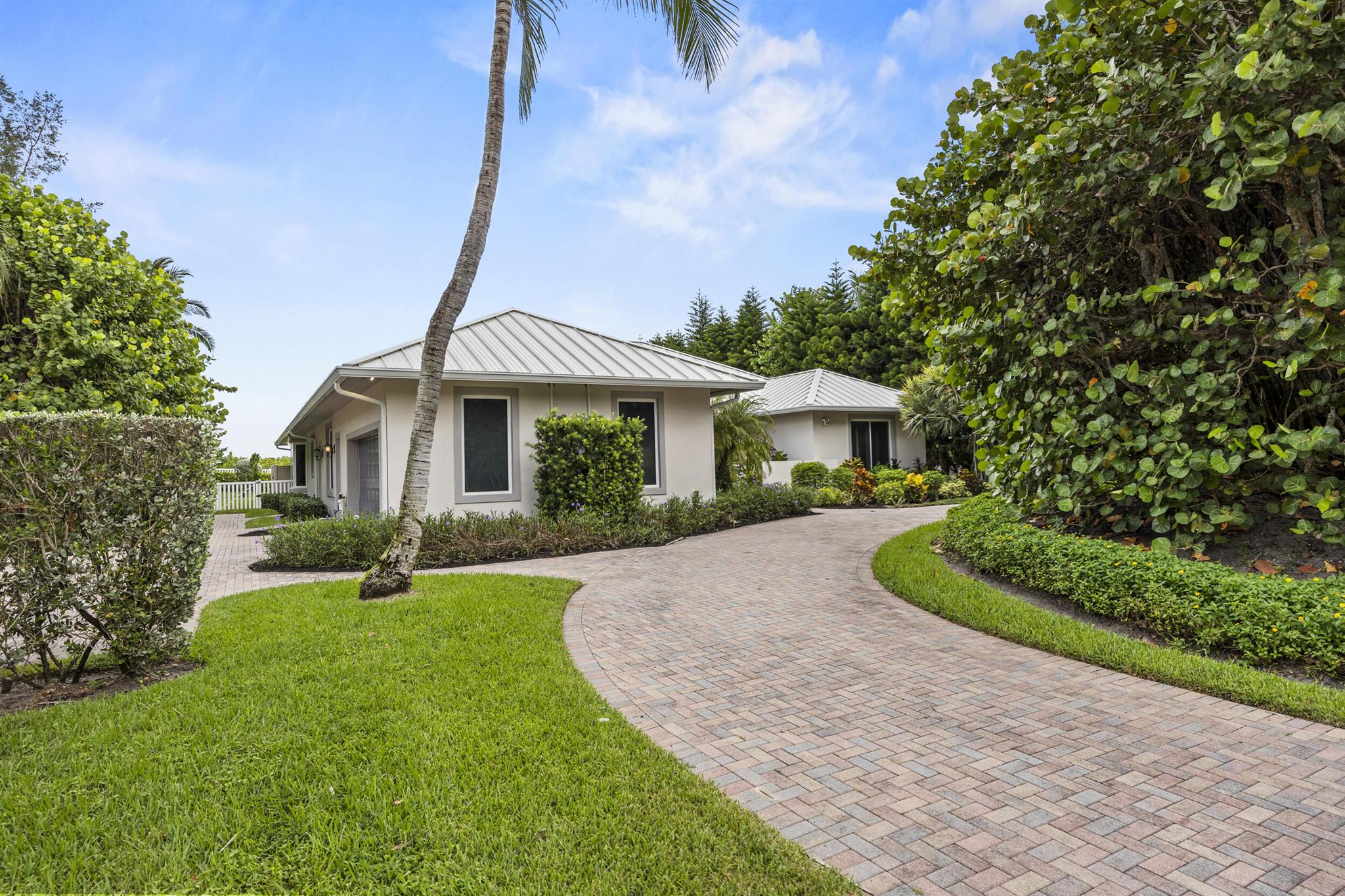 77 N Beach Road