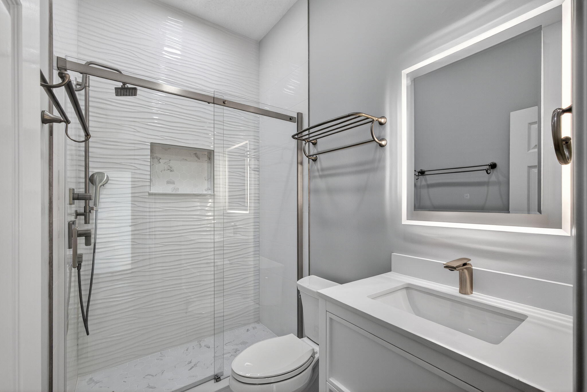 BON AIR BEACH - Residential