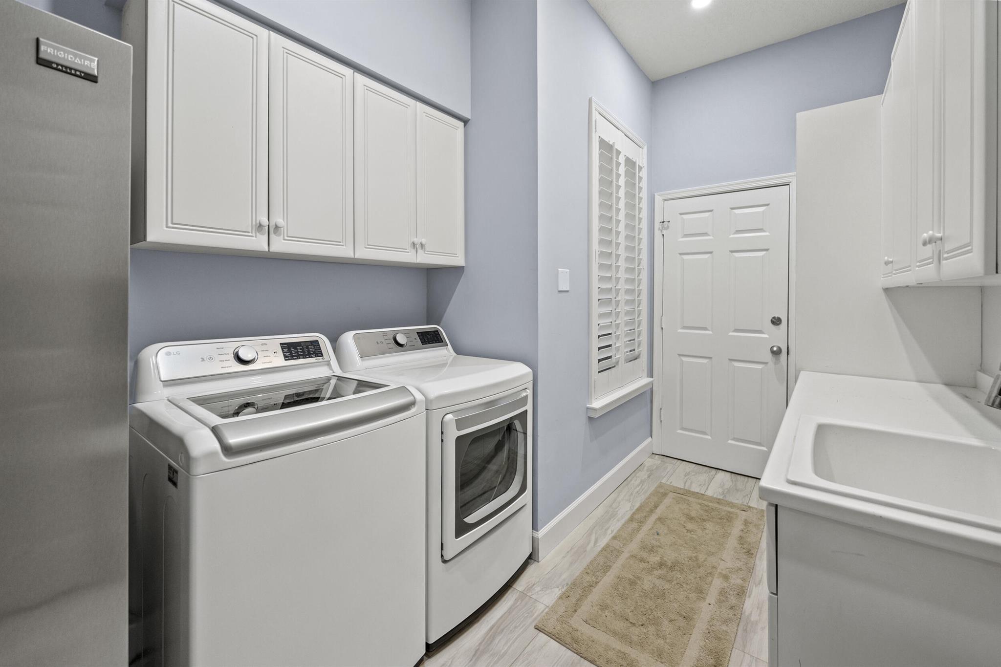 BON AIR BEACH - Residential