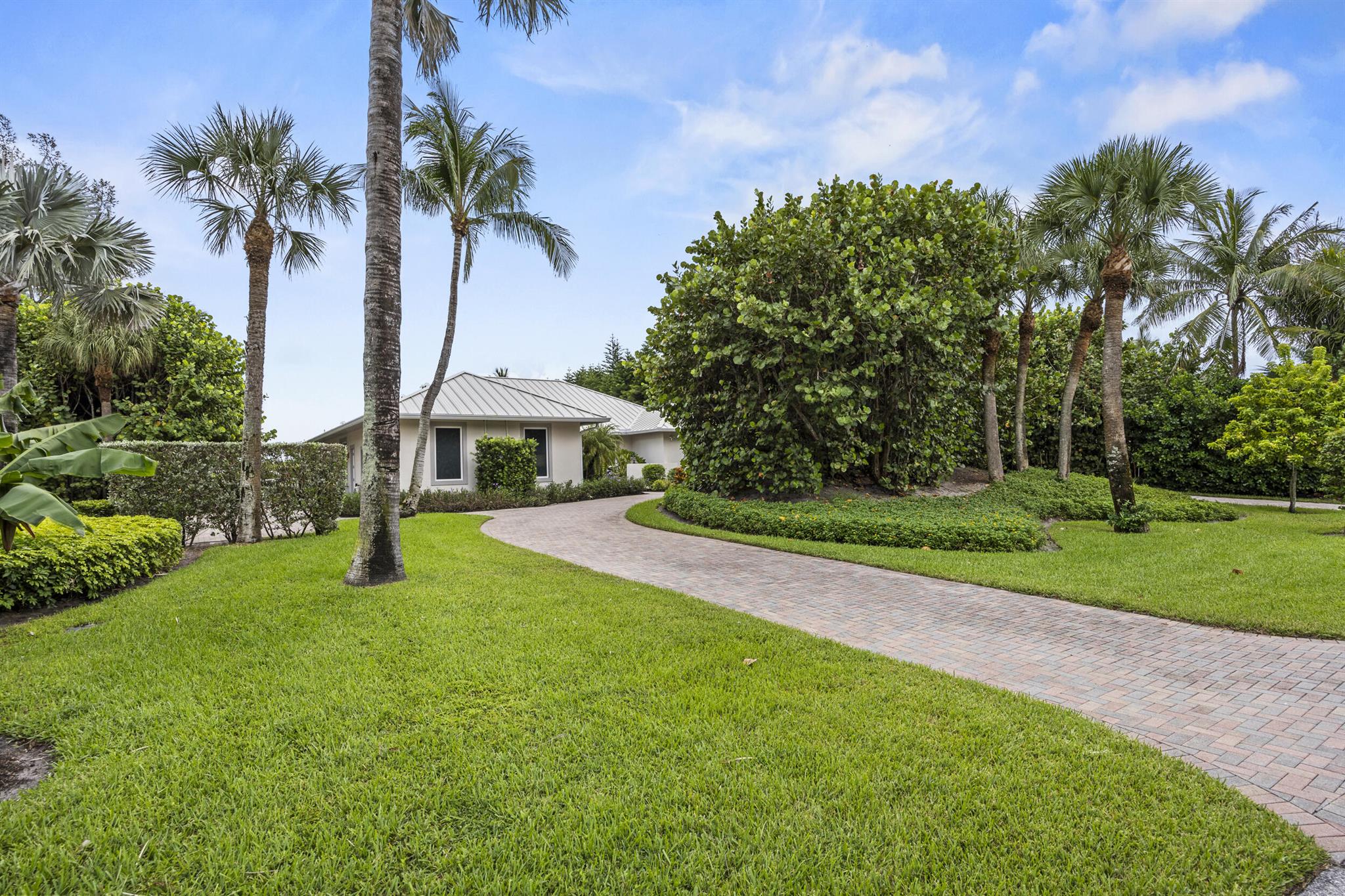 77 N Beach Road