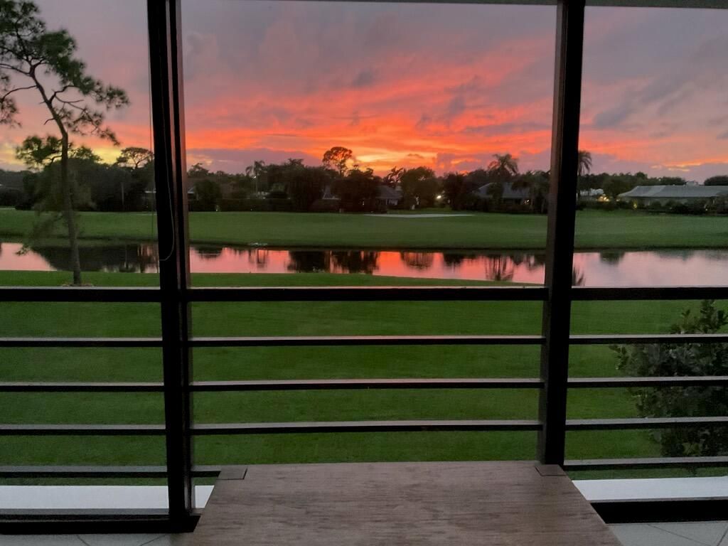 Photo of 3605 Quail Ridge Drive S #Bobwhite A, Boynton Beach, FL 33436 (MLS # R10972195)