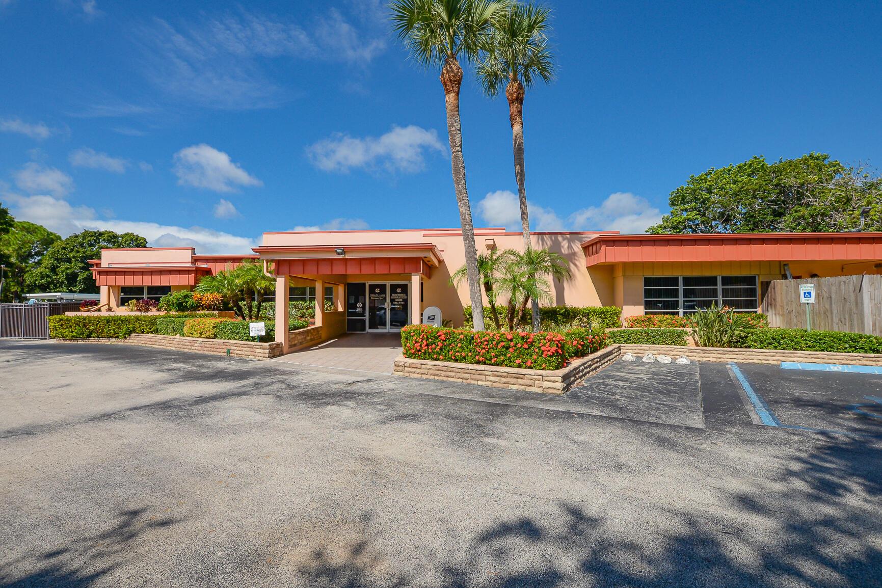 VISTA ST LUCIE BUILDINGS - Residential