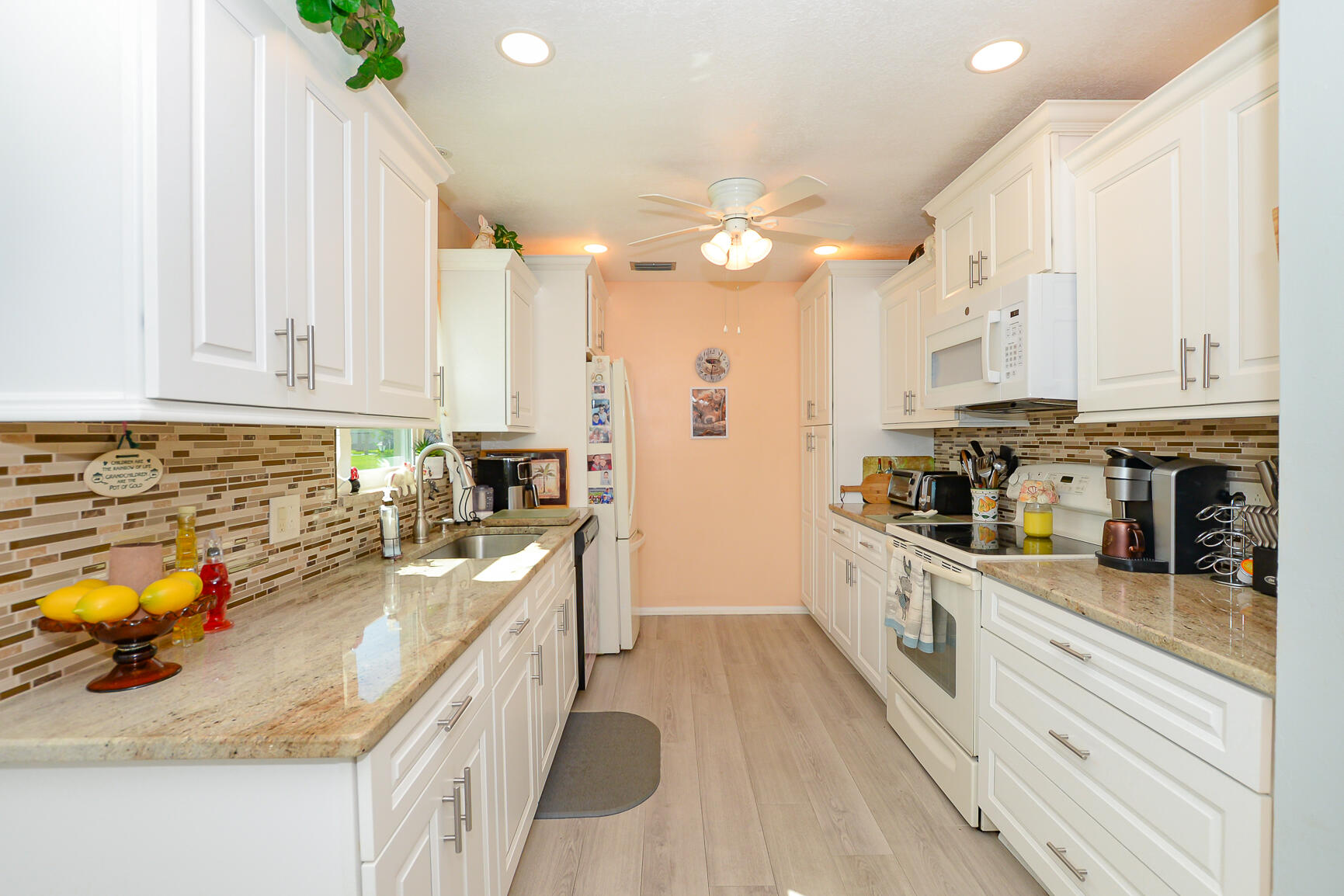 VISTA ST LUCIE BUILDINGS 9 THRU 20 - Residential