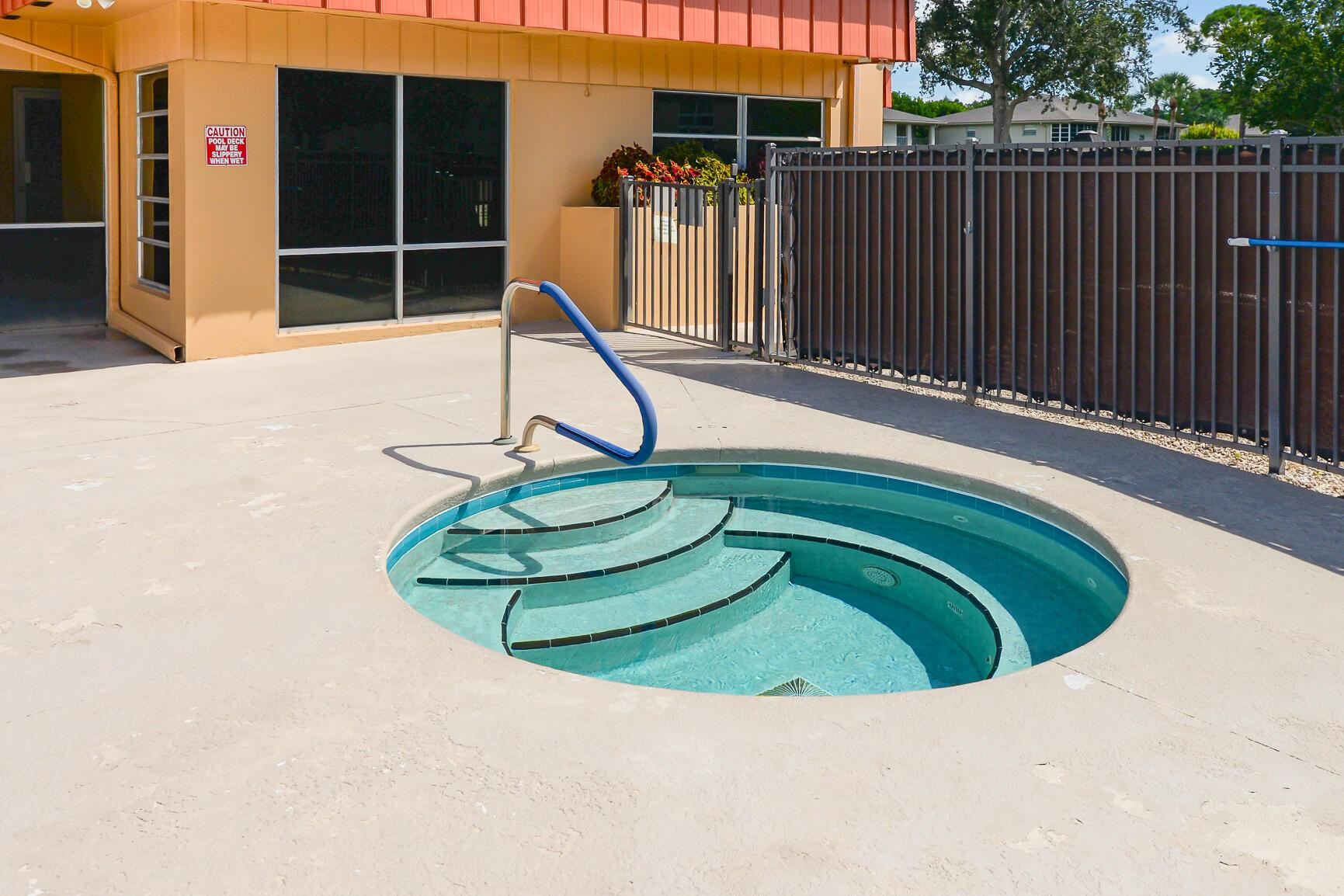 VISTA ST LUCIE BUILDINGS - Residential