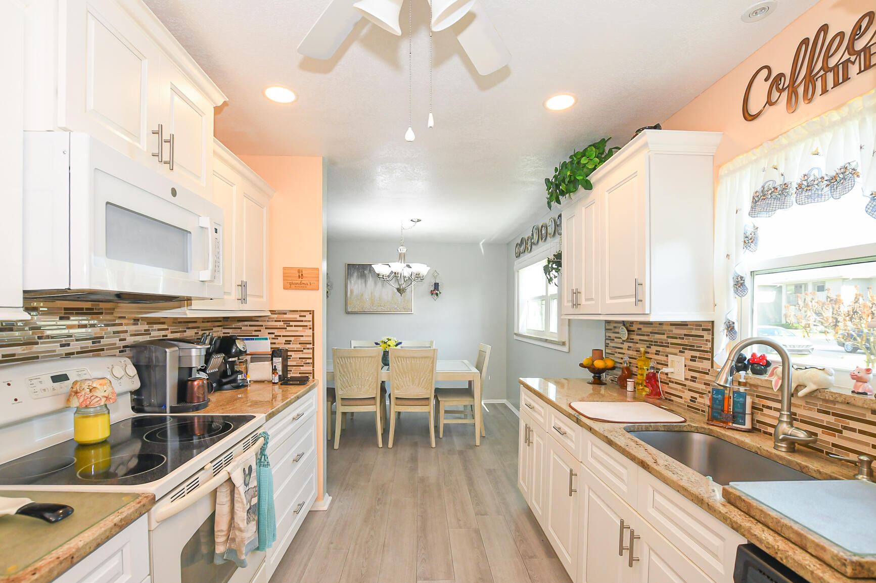 VISTA ST LUCIE BUILDINGS 9 THRU 20 - Residential