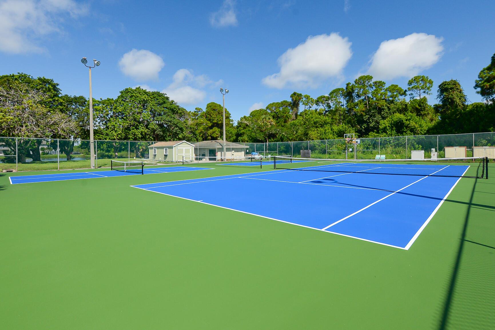VISTA ST LUCIE BUILDINGS - Residential