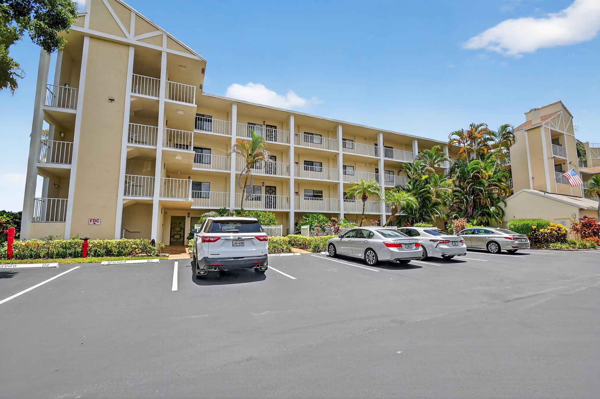 7290 Ashford Place 201