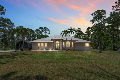 A home in Loxahatchee