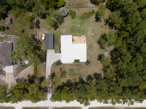 A home in Loxahatchee