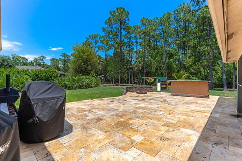 A home in Loxahatchee